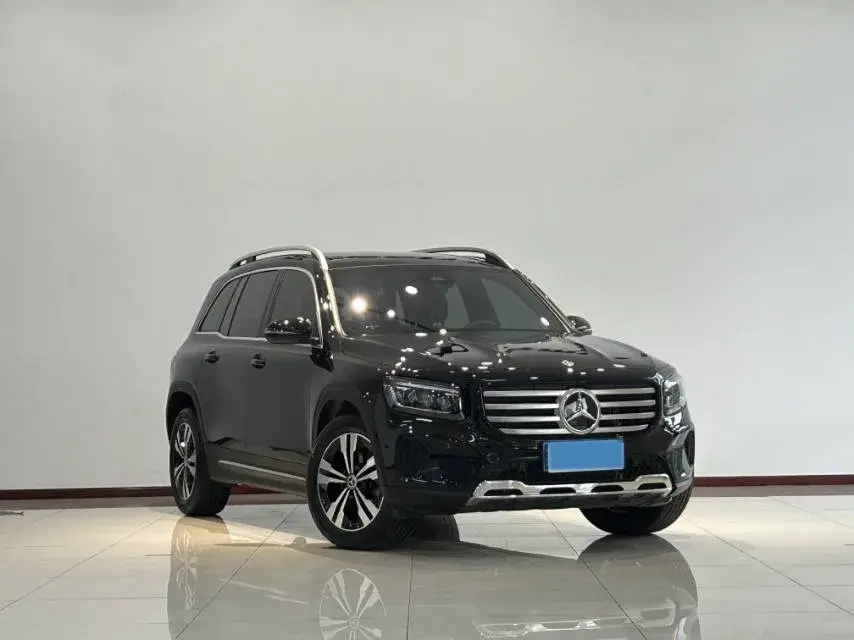 2024 MERCEDES-BENZ GLB thumbnail 3