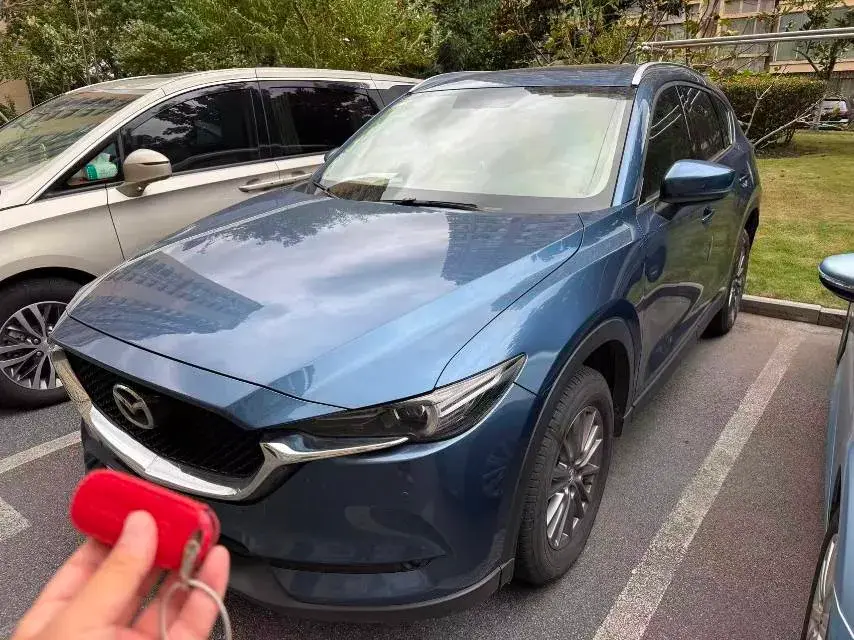 2017 MAZDA CX-5 view 1