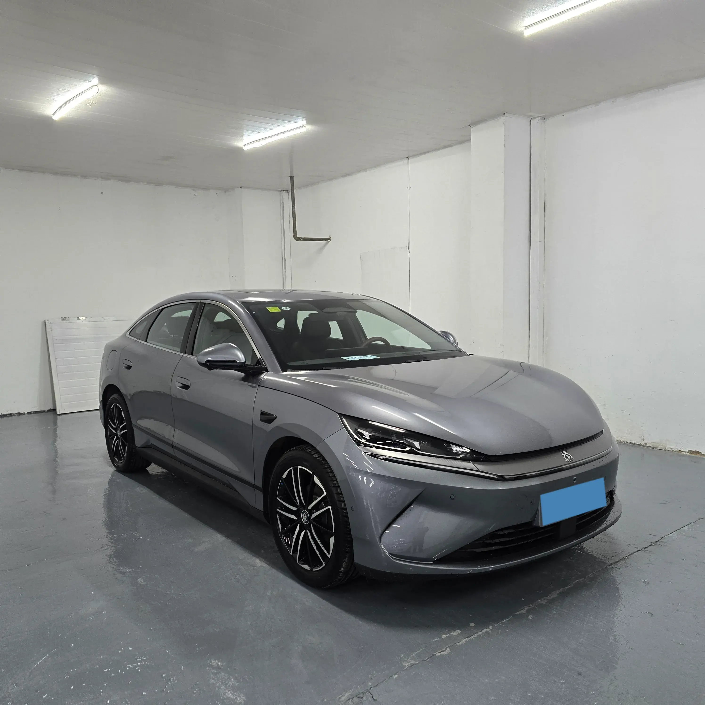 2025 BYD QINL thumbnail 2