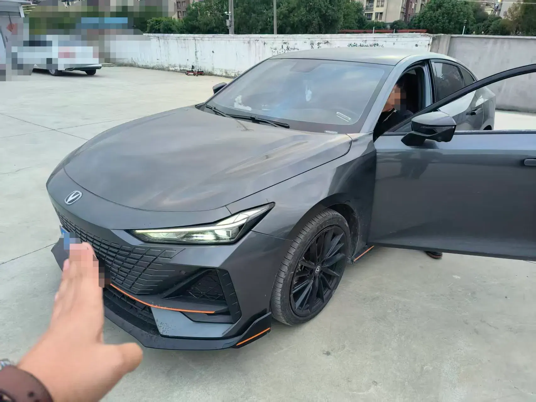 2022 CHANGAN UNI-V thumbnail 2