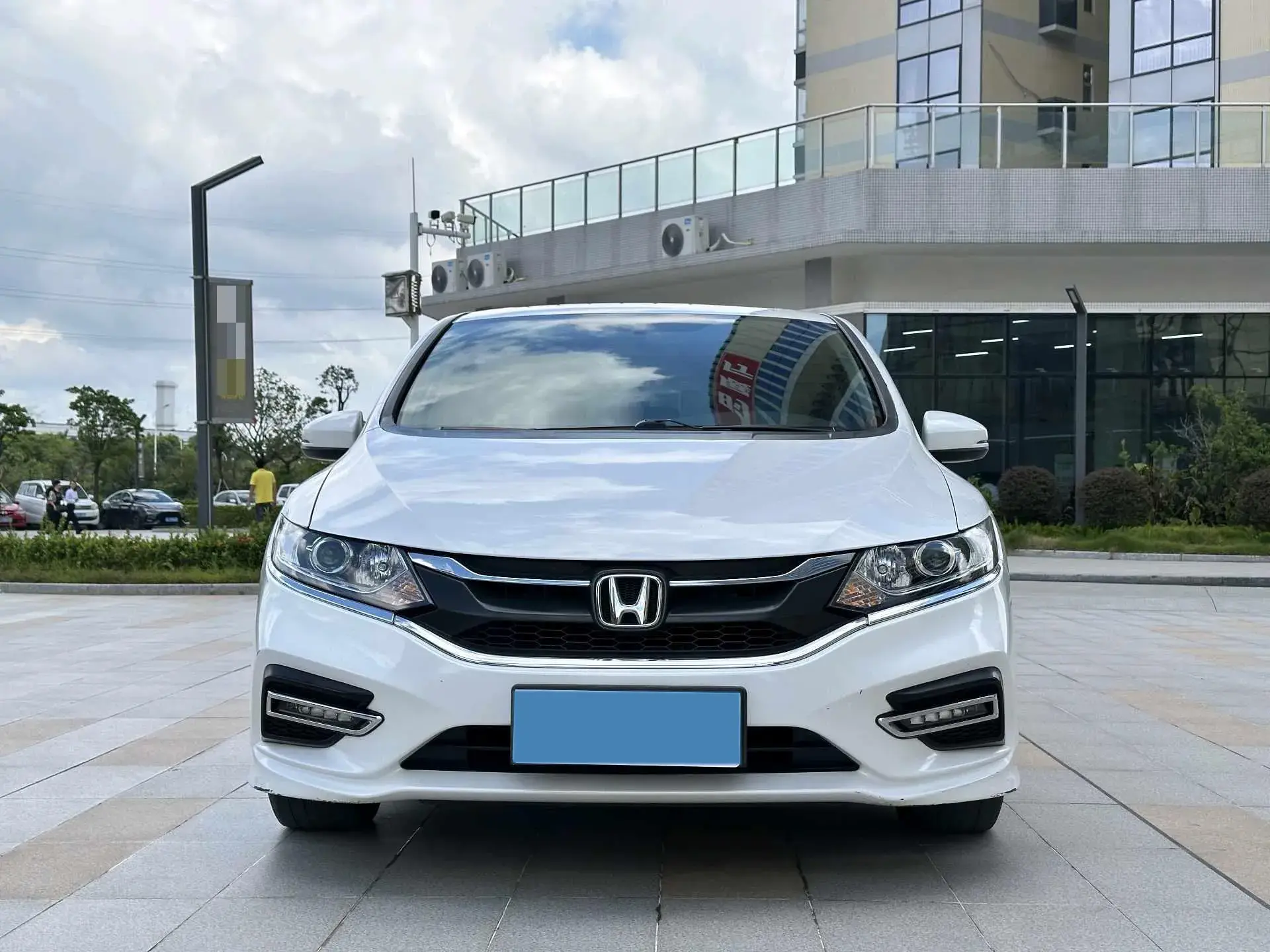 2020 HONDA JADE thumbnail 2