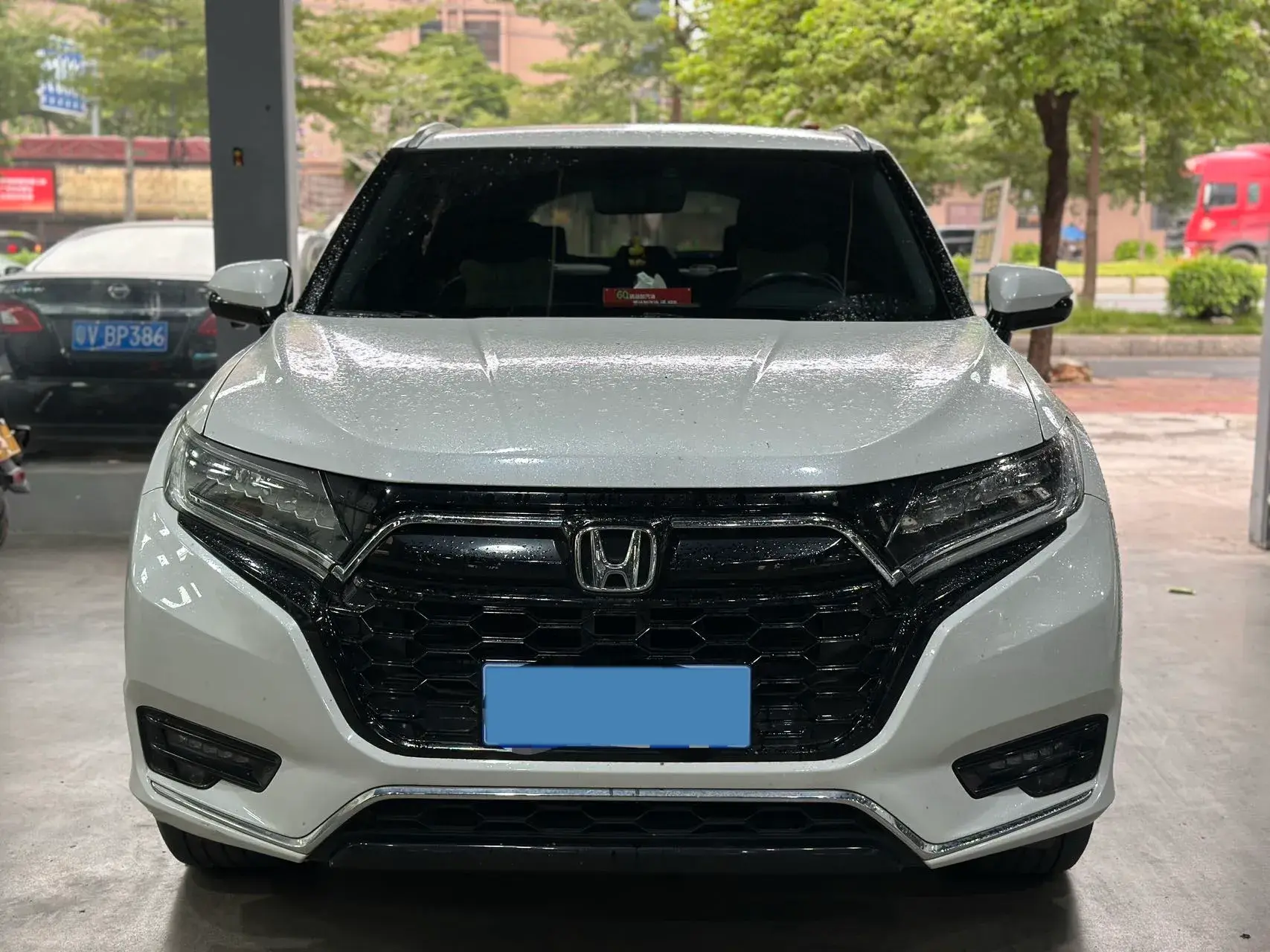 2020 HONDA UR-V thumbnail 2