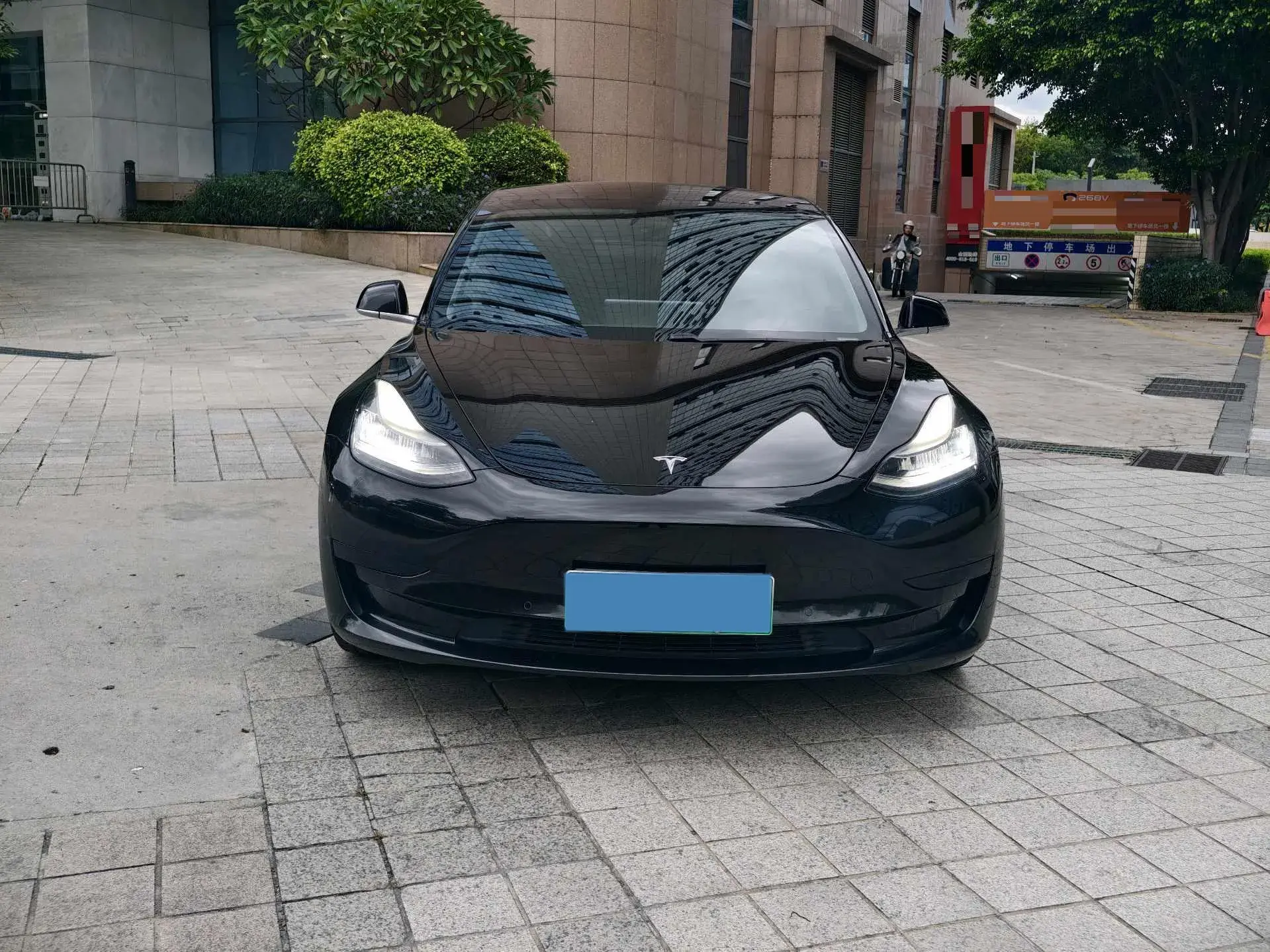 2020 TESLA MODEL thumbnail 2