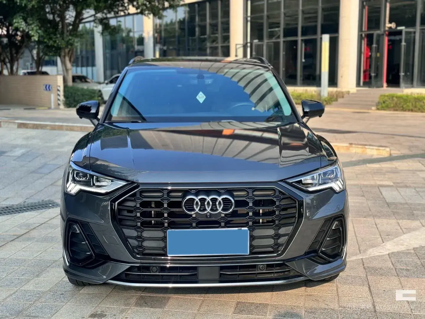 2023 AUDI Q2L thumbnail 2