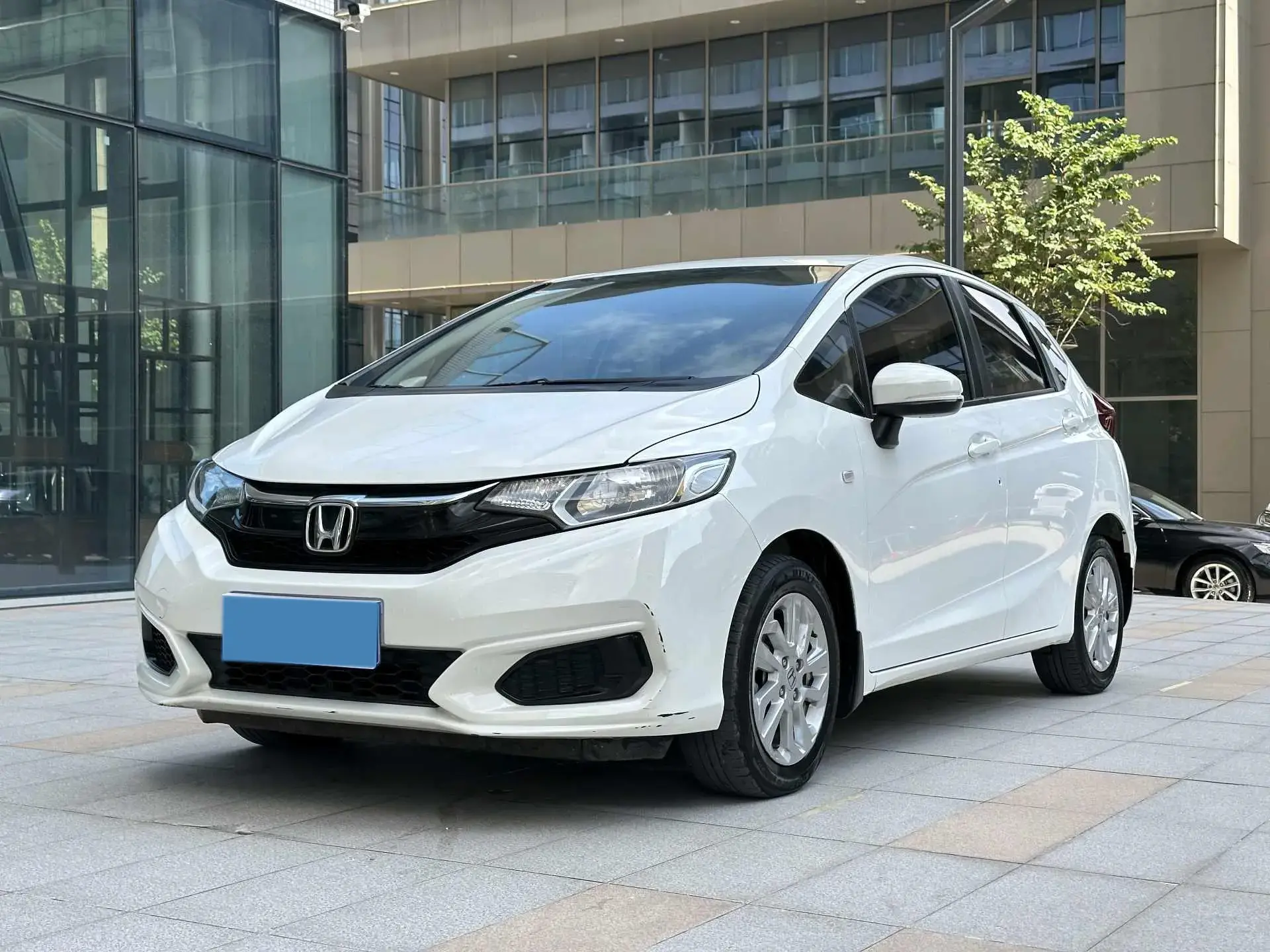 2020 HONDA FIT view 1
