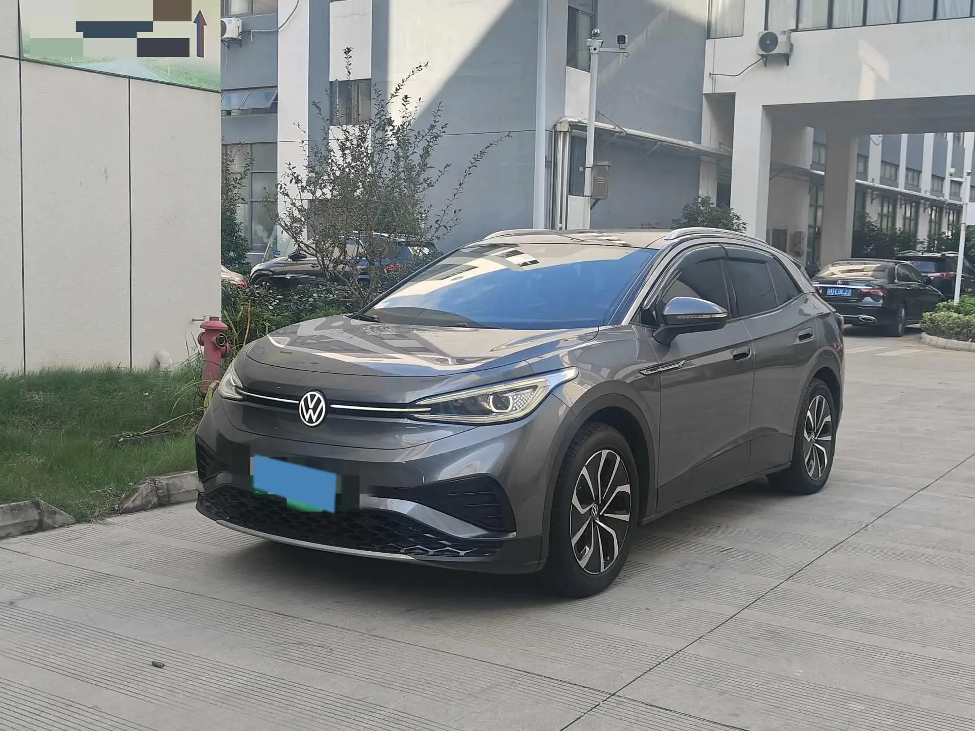 2022 VOLKSWAGEN ID.4 view 1