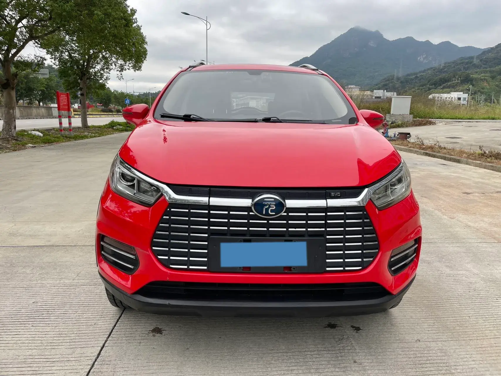 2019 BYD YUAN thumbnail 2