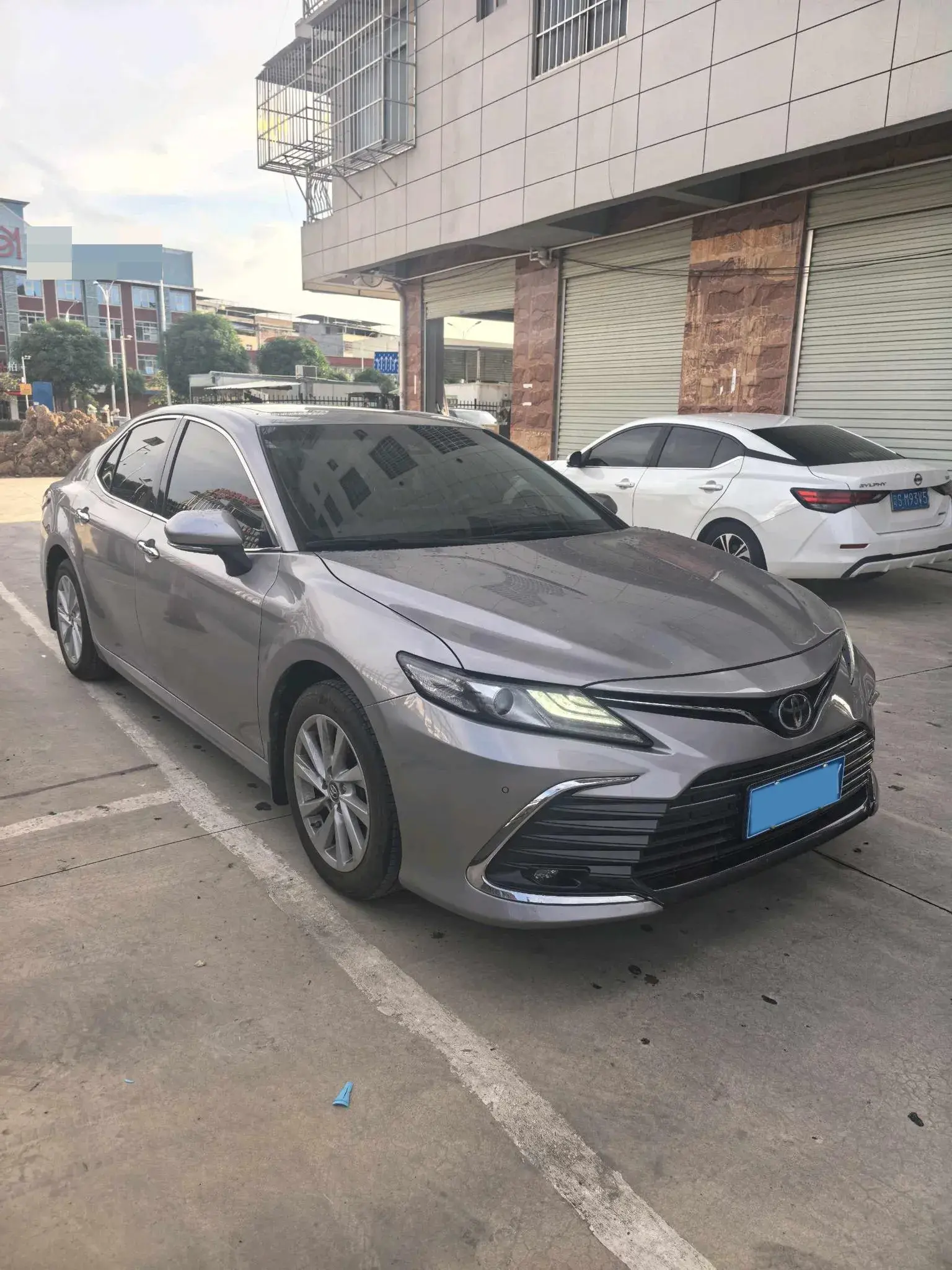 2021 TOYOTA CAMRY thumbnail 2