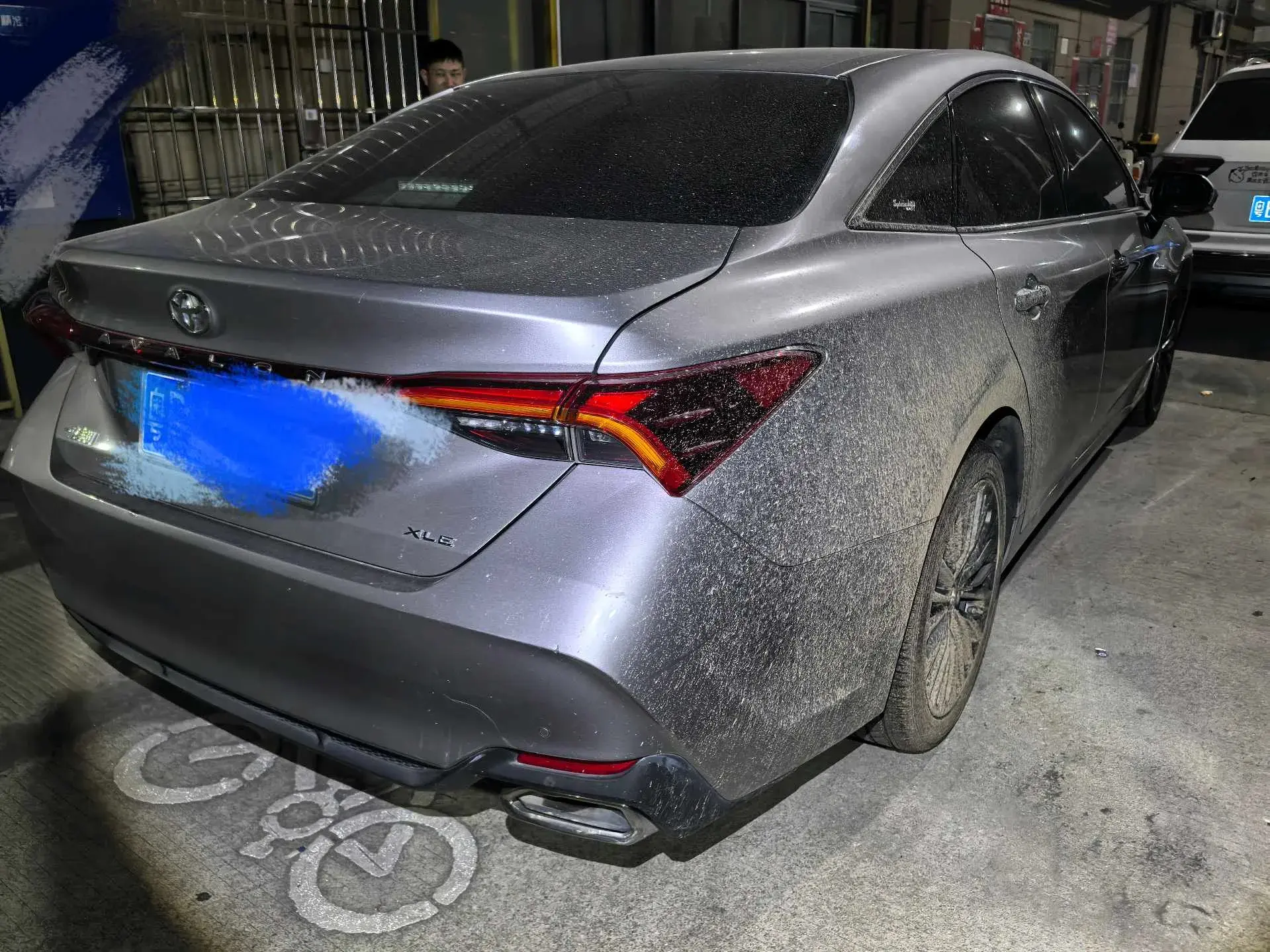2019 TOYOTA AVALON thumbnail 2