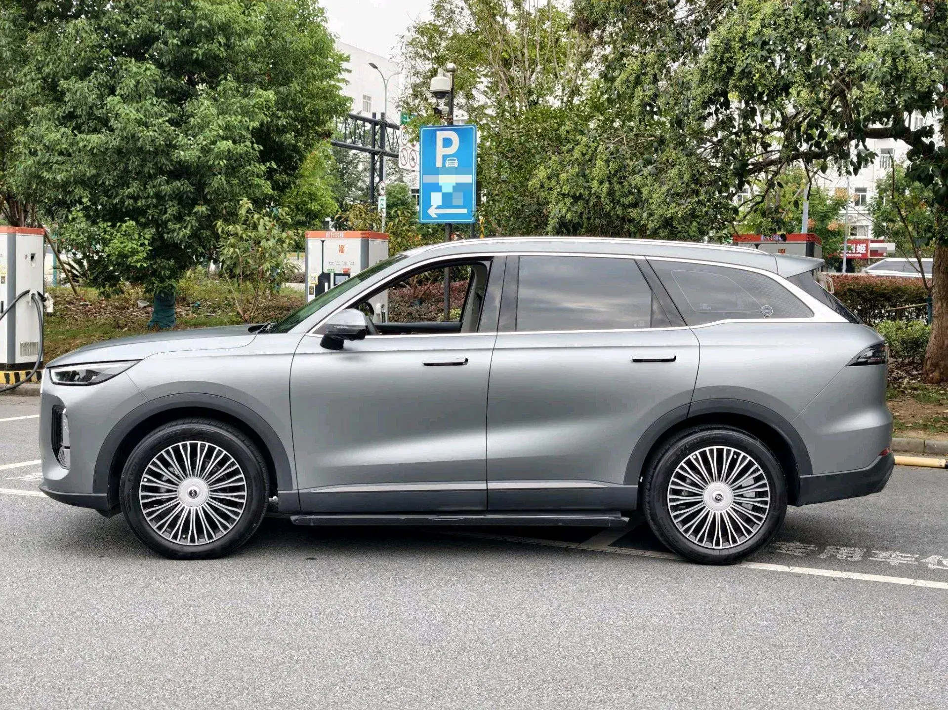 2024 CHERY TIGGO8L thumbnail 3