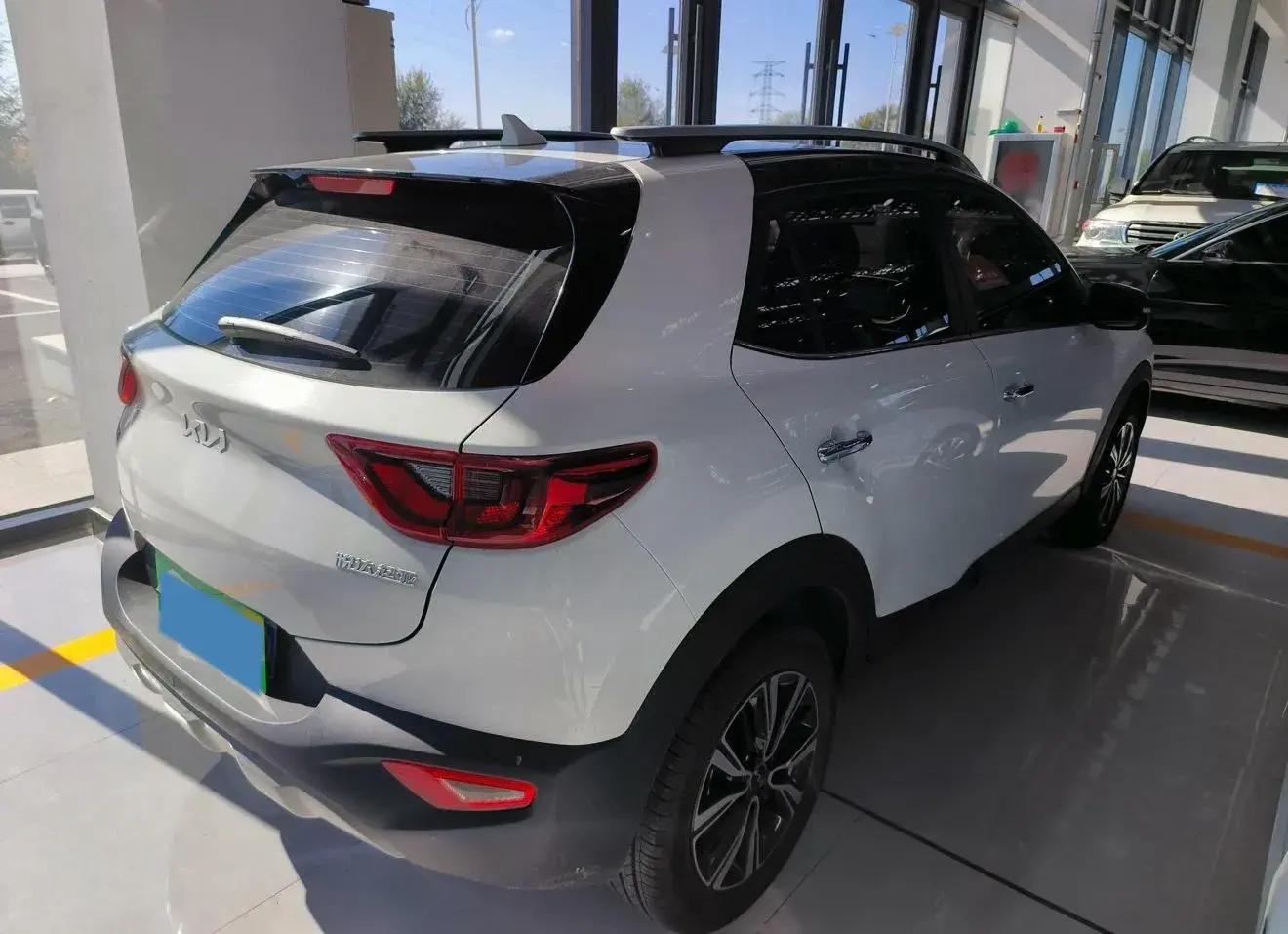 2021 KIA KX1 thumbnail 4