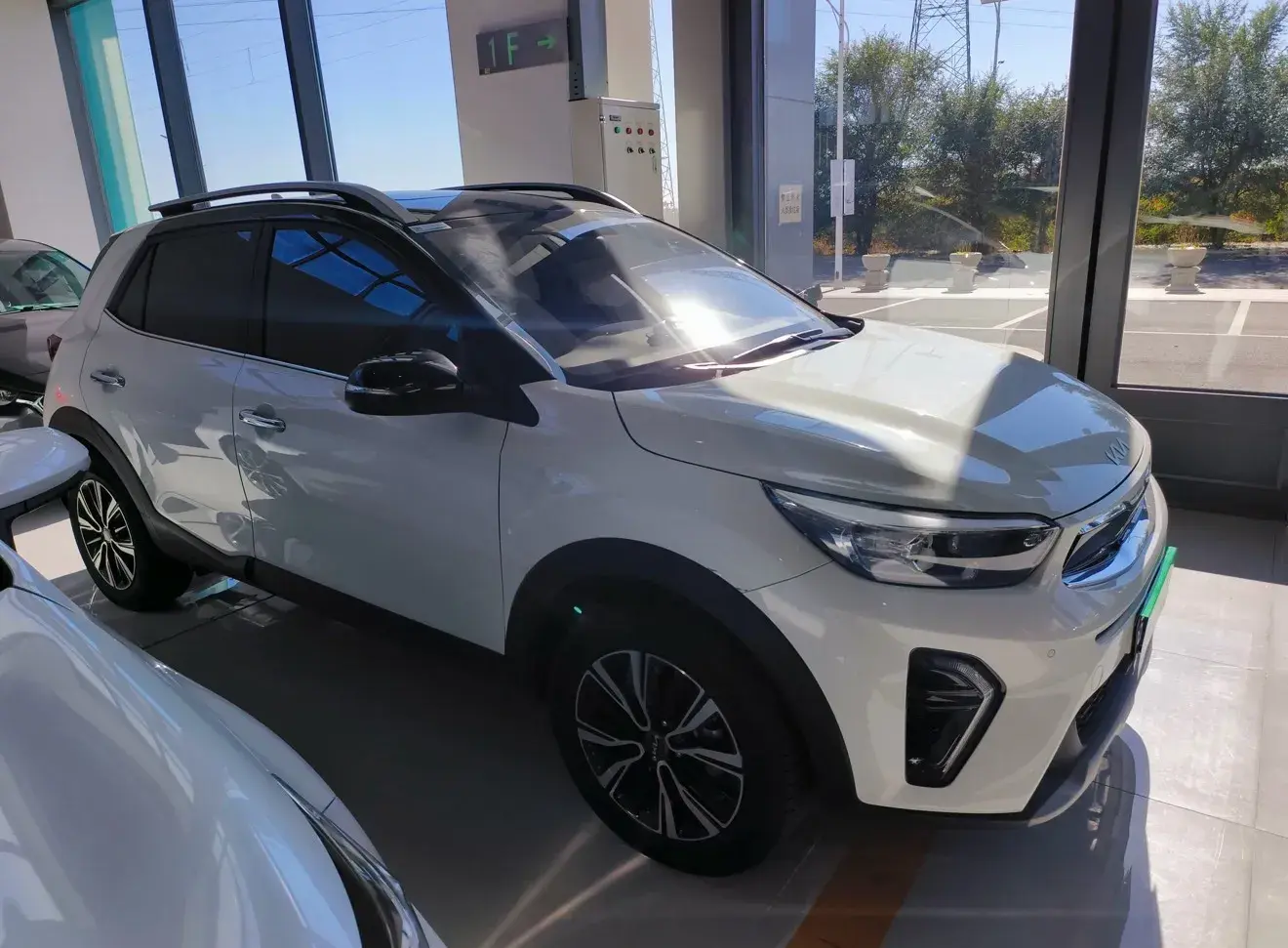 2021 KIA KX1 thumbnail 3
