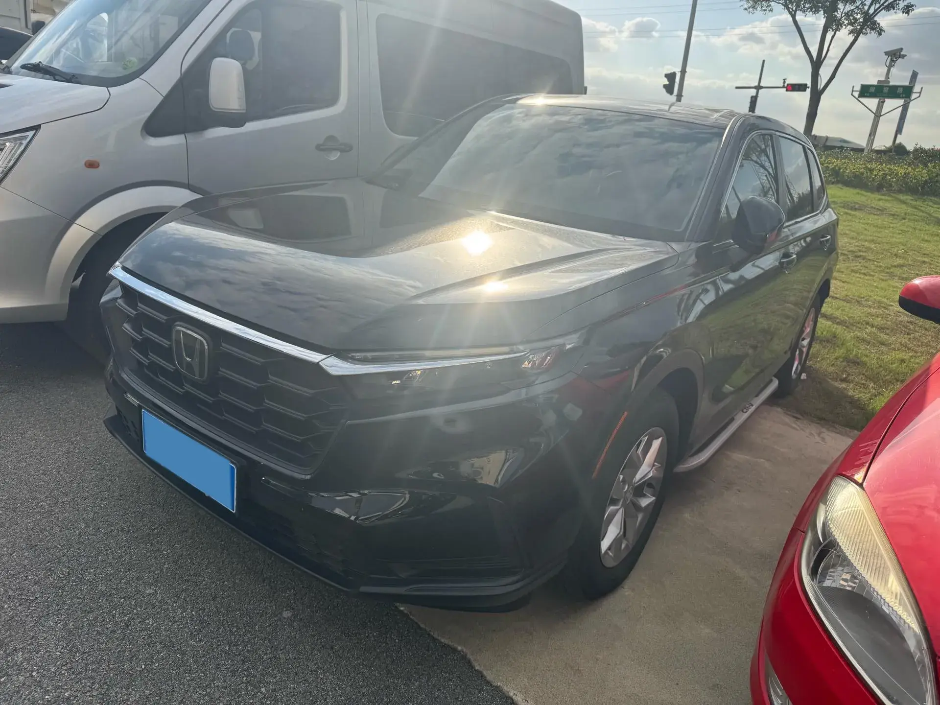 2023 HONDA CR-V view 1