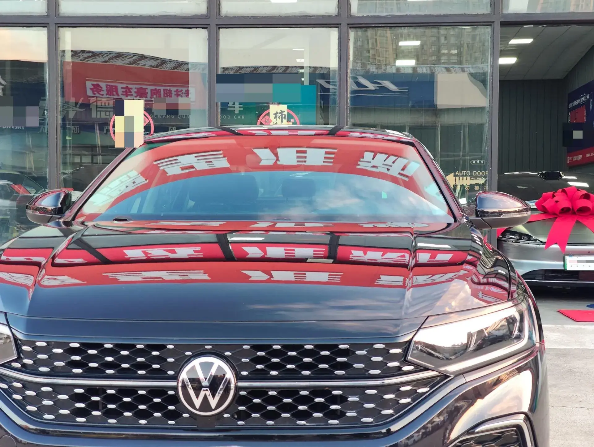 2022 VOLKSWAGEN PASSAT thumbnail 4