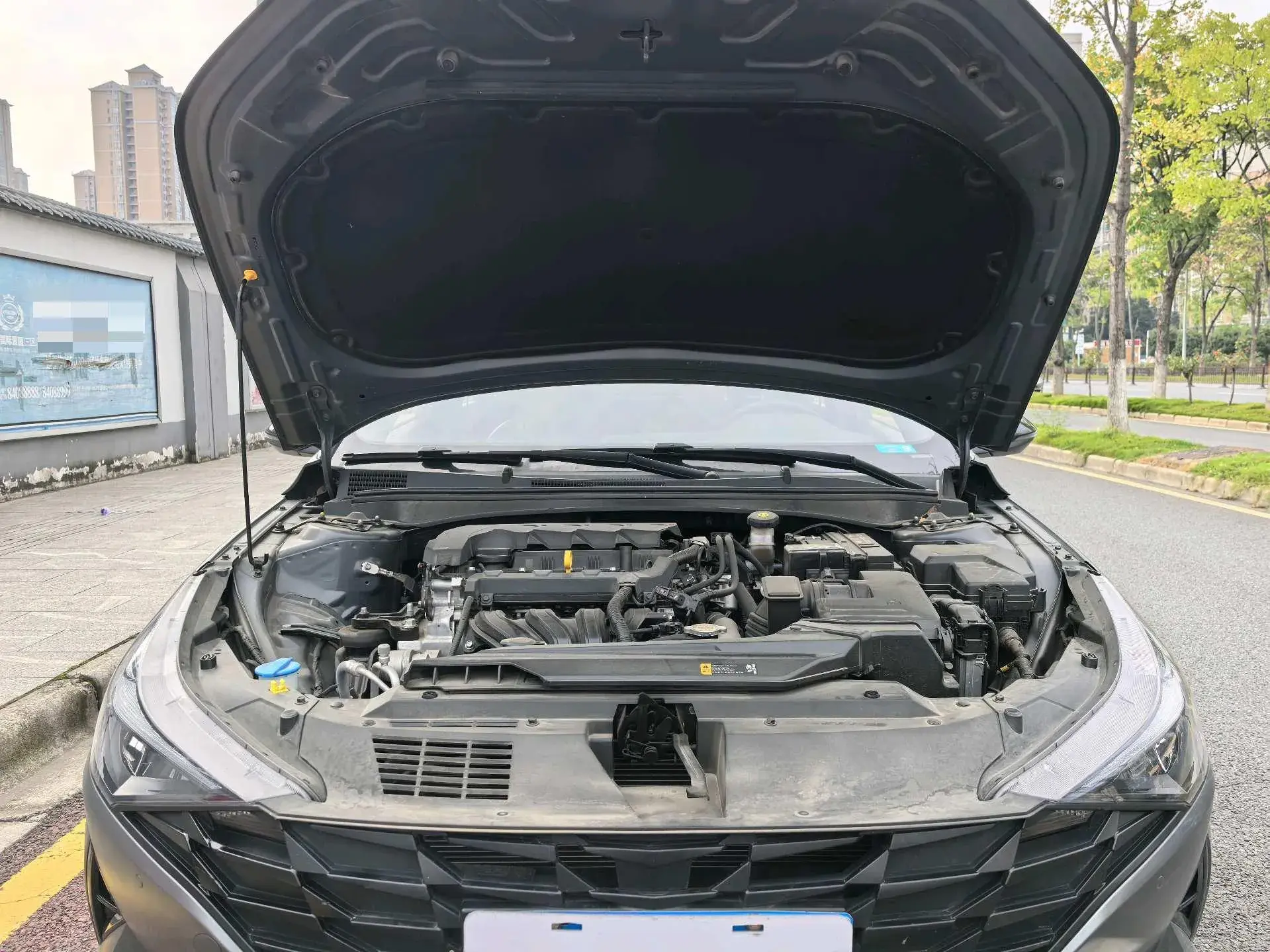 2022 HYUNDAI ELANTRA thumbnail 4