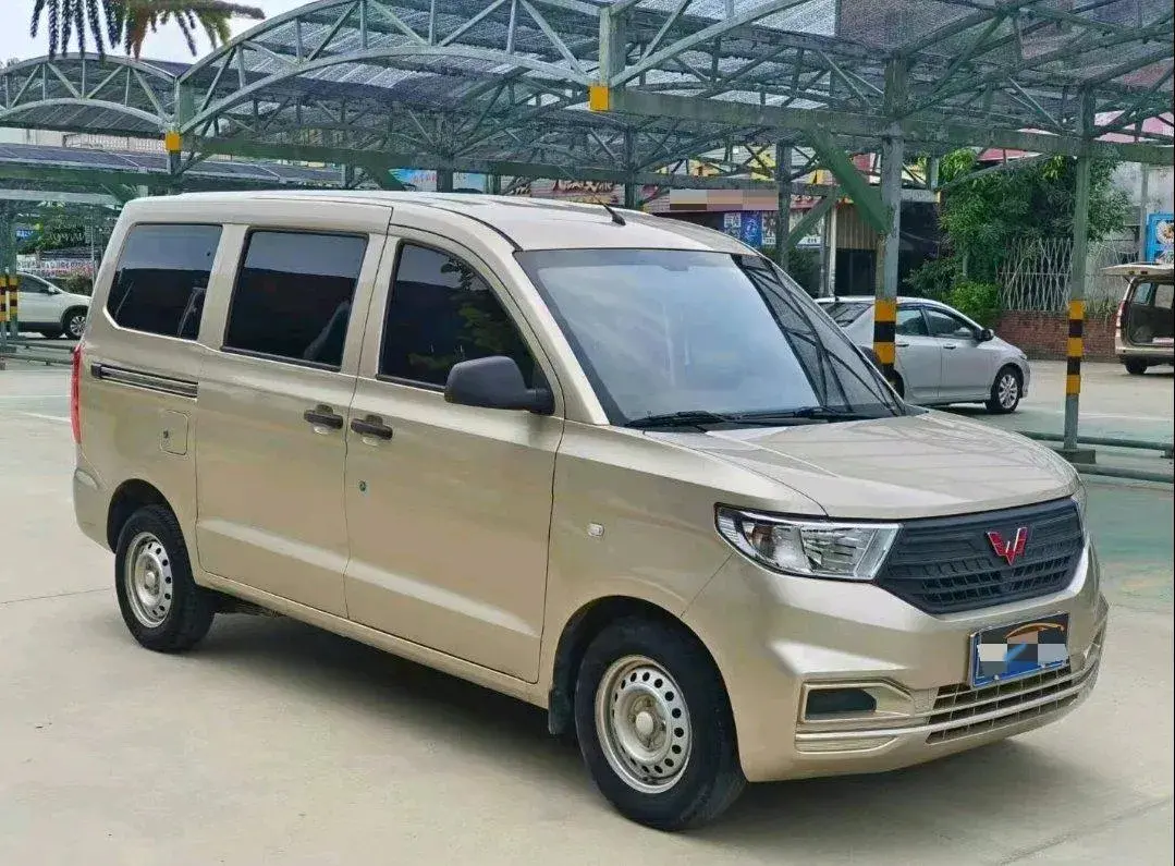 2022 WULING HONGGUANG thumbnail 3