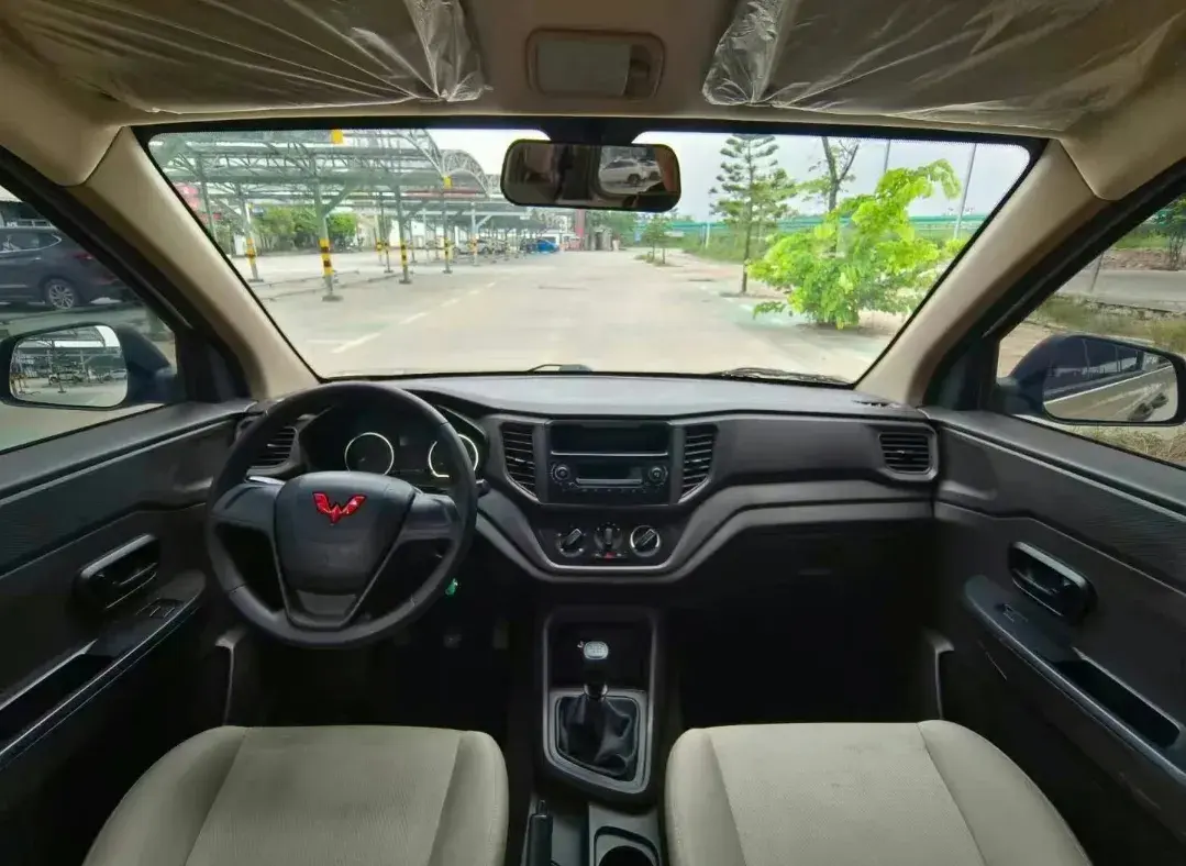 2022 WULING HONGGUANG thumbnail 4