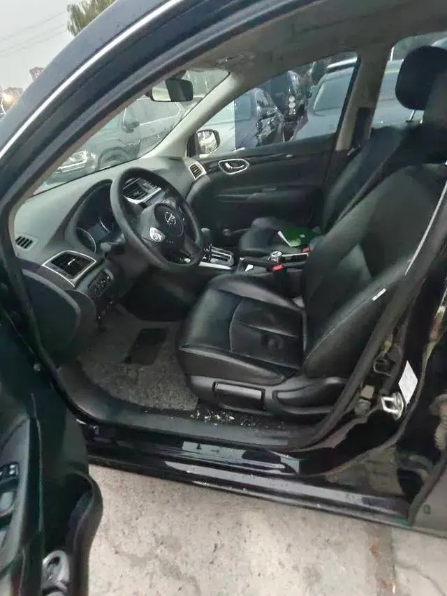 2021 NISSAN SYLPHY thumbnail 4