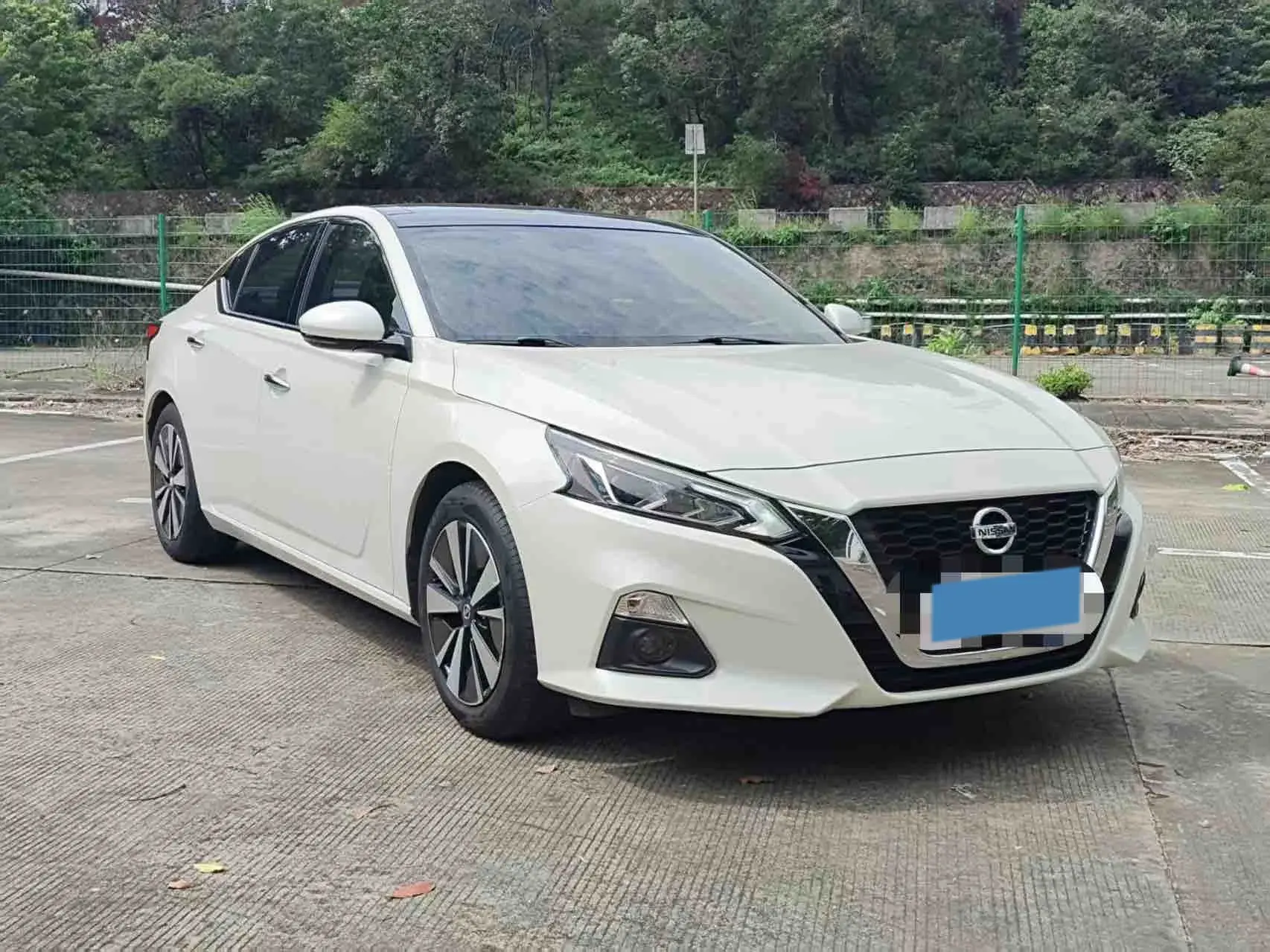 2021 NISSAN TEANA thumbnail 3