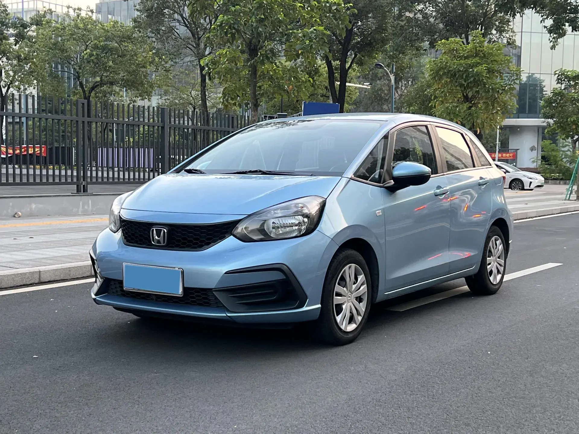 2023 HONDA FIT view 1