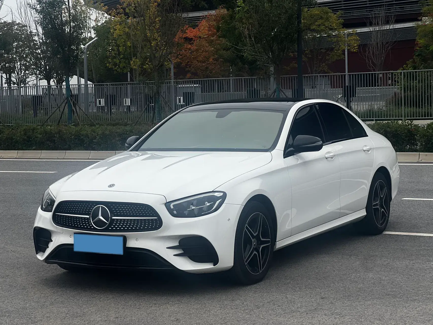2021 MERCEDES-BENZ E view 1