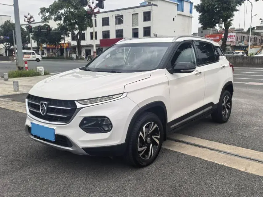 2017 BAOJUN 510 view 1
