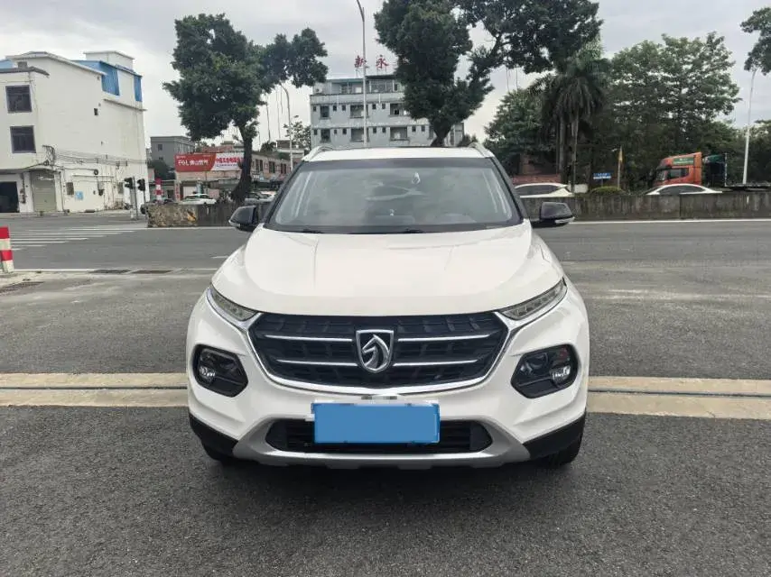 2017 BAOJUN 510 thumbnail 2