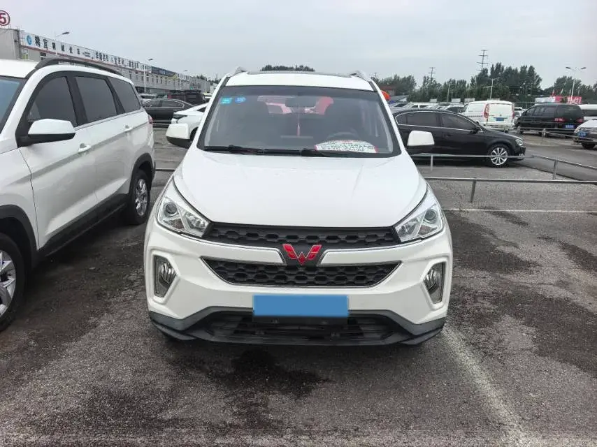 2018 WULING HONGGUANG thumbnail 2