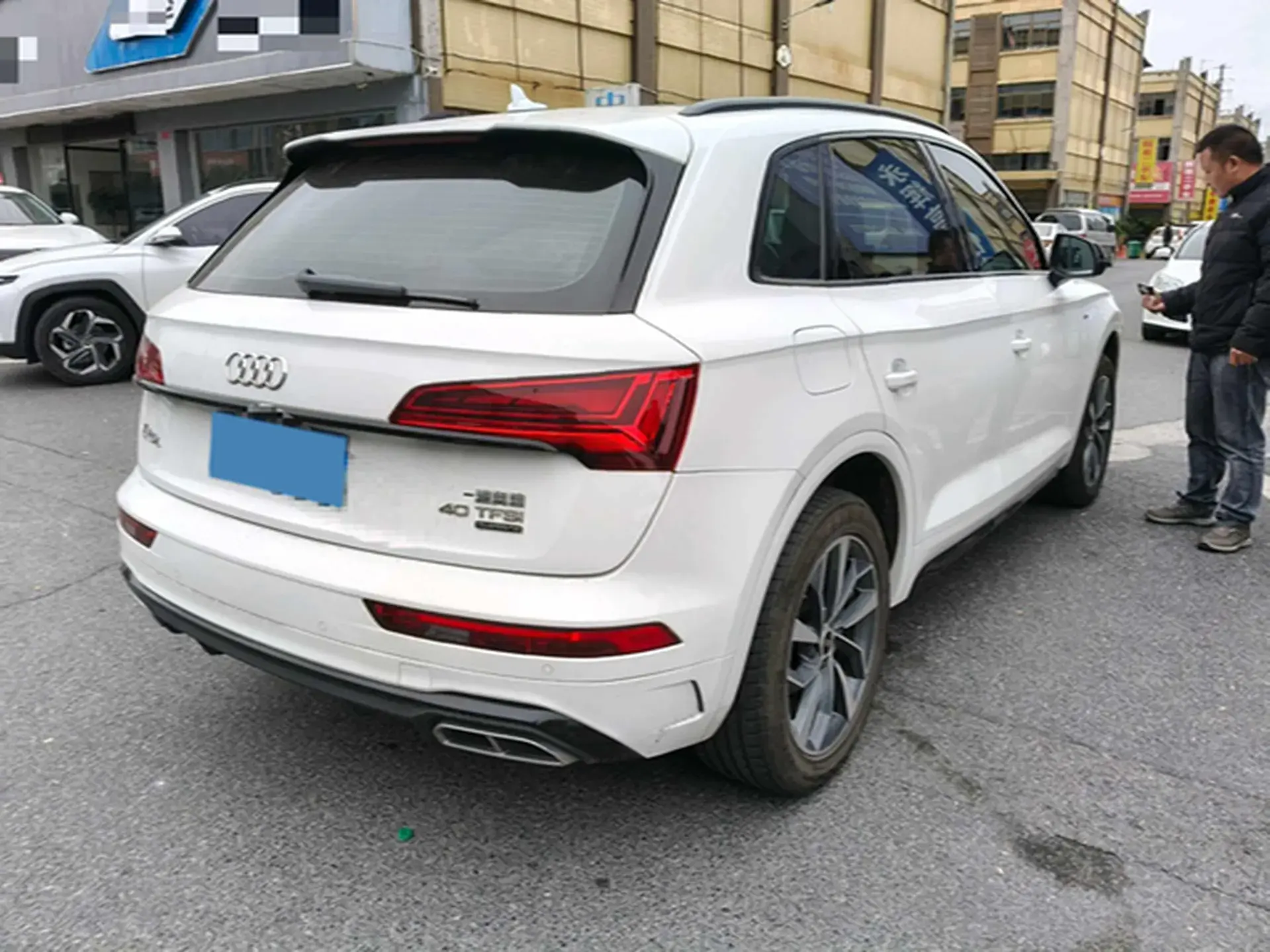 2022 AUDI Q5L thumbnail 4