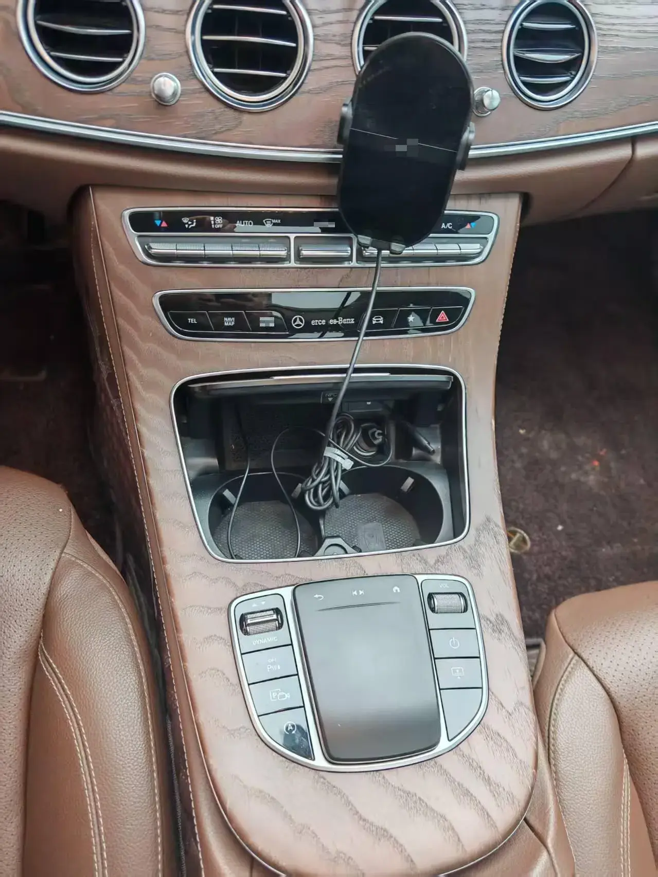 2021 MERCEDES-BENZ E thumbnail 3