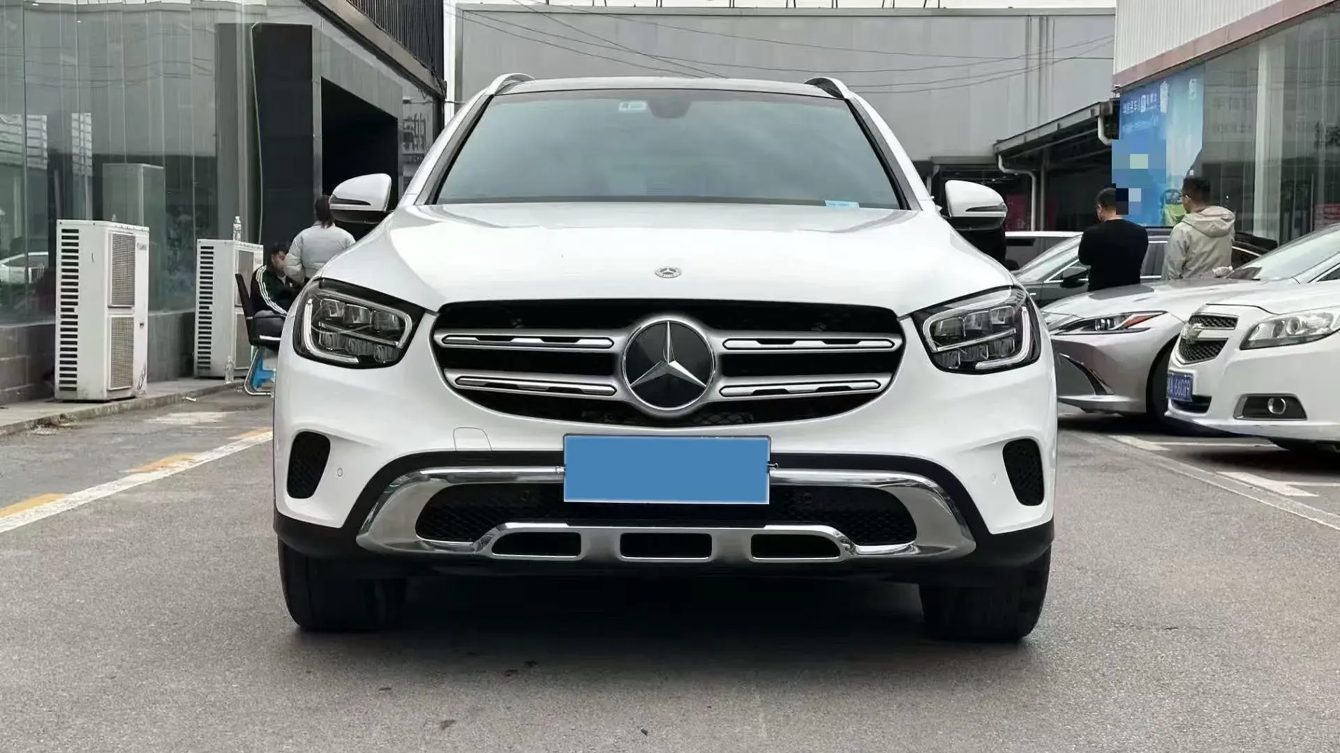 2022 MERCEDES-BENZ GLC thumbnail 2