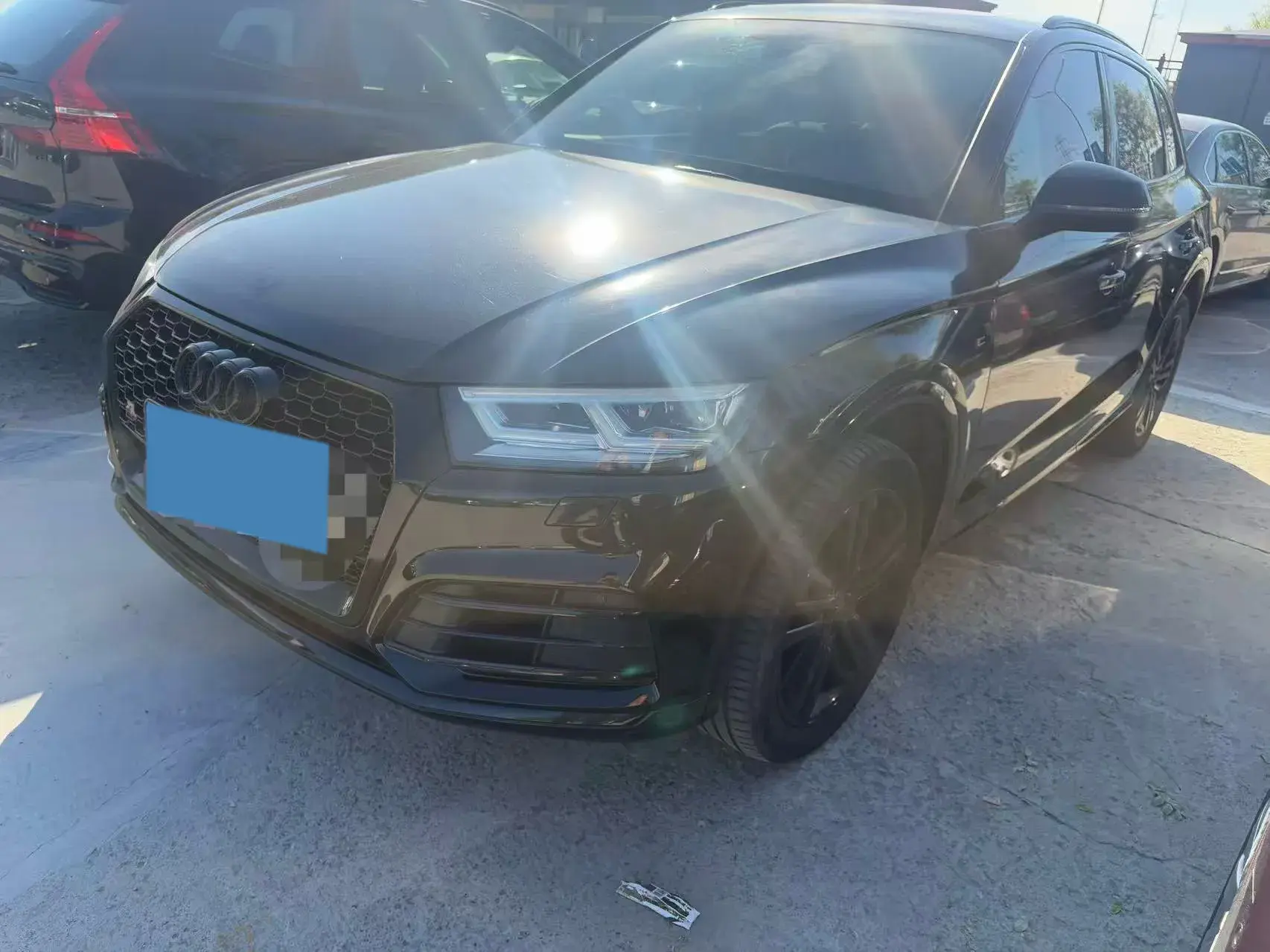 2020 AUDI Q5L view 1