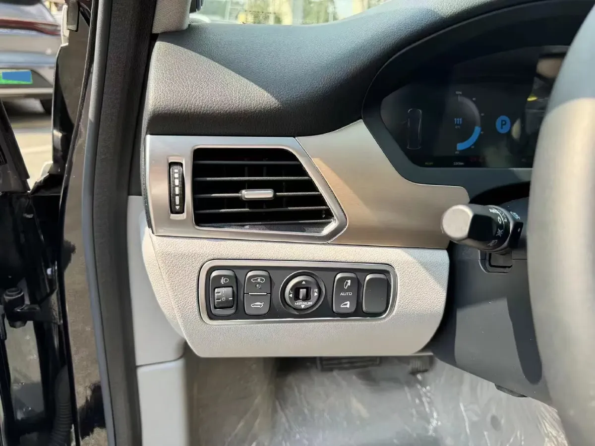 2018 Denza Denza BEV 70KWH,autocango,china used car exporter,china ev exporter,chinese used car exporter,chinese used ev exporter