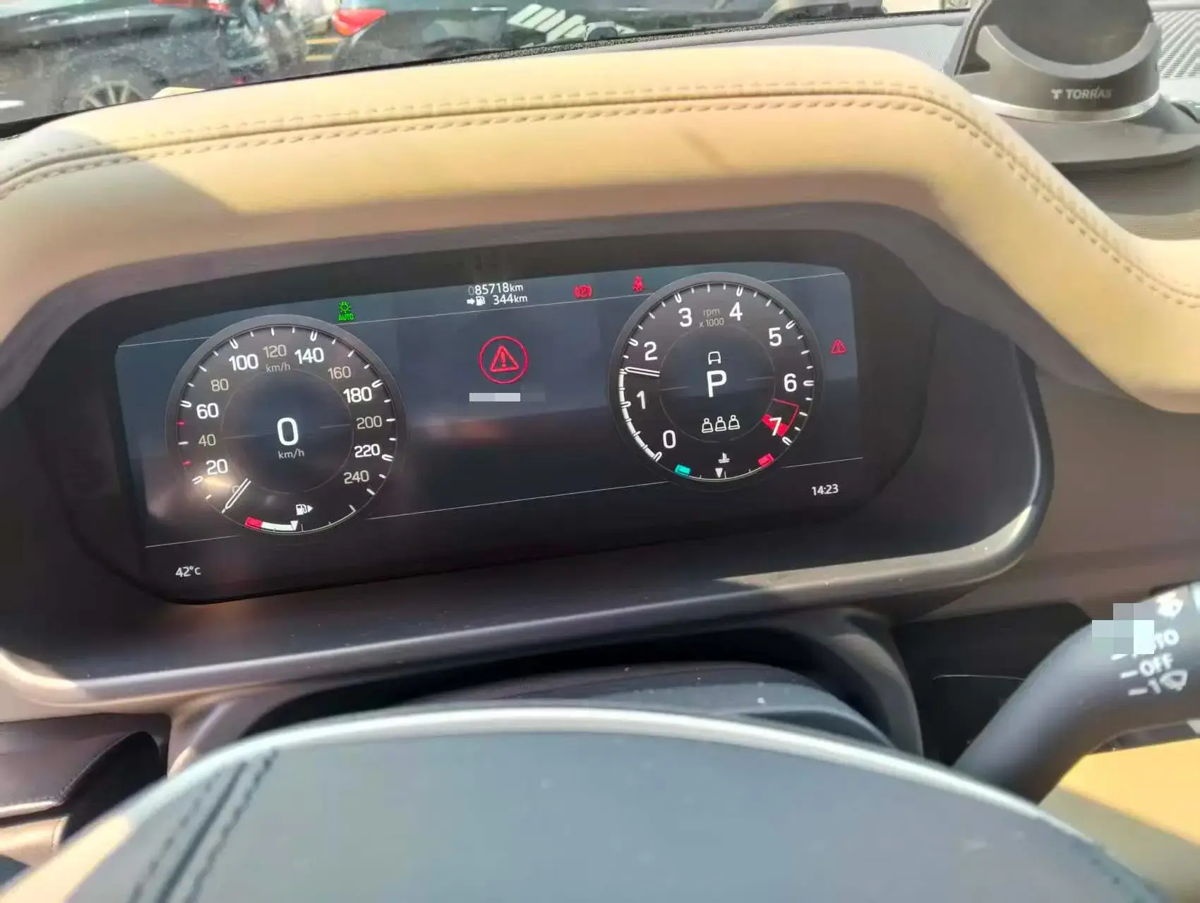 2022 LAND ROVER thumbnail 4