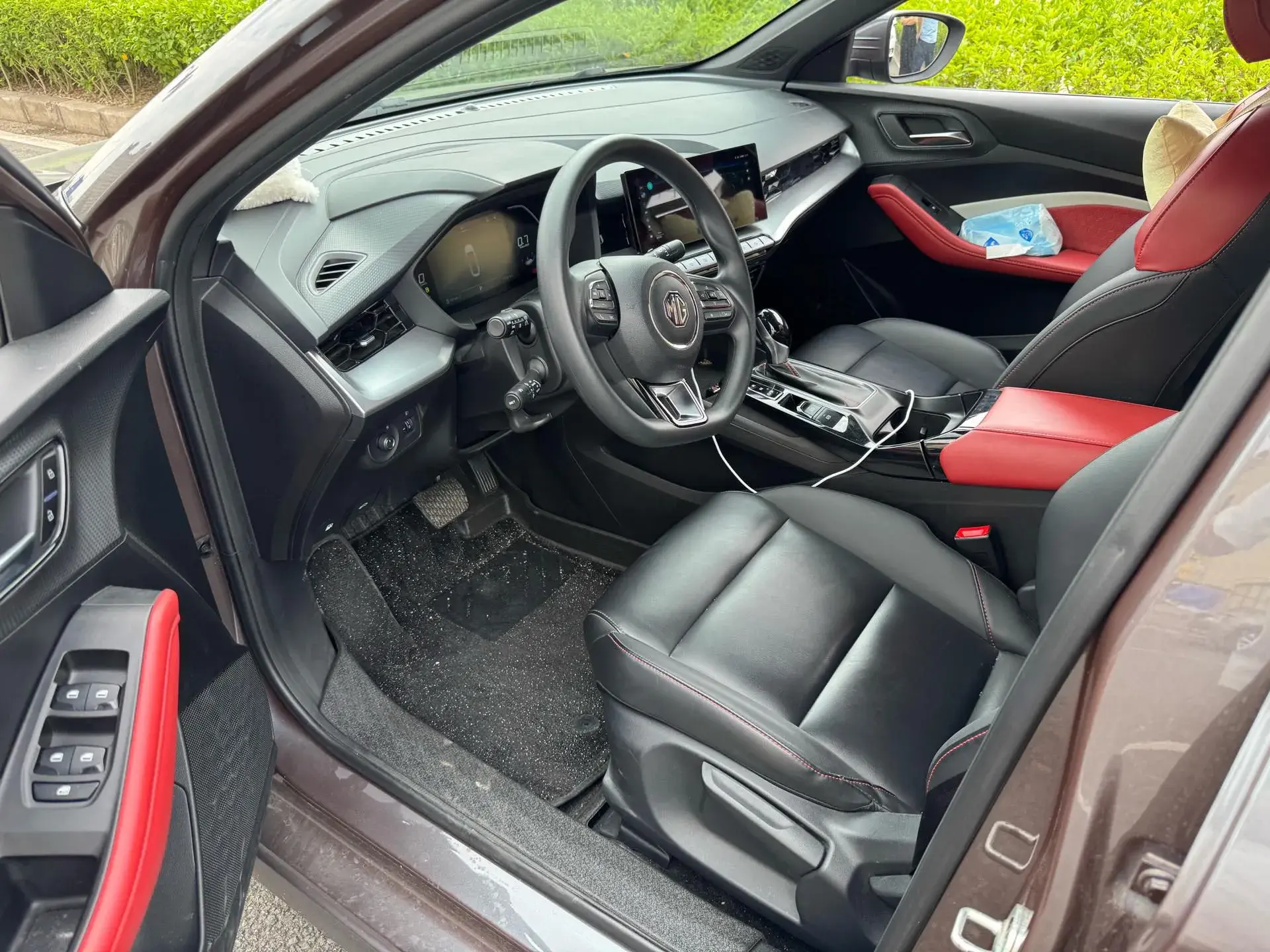 2021 MG 5 thumbnail 3