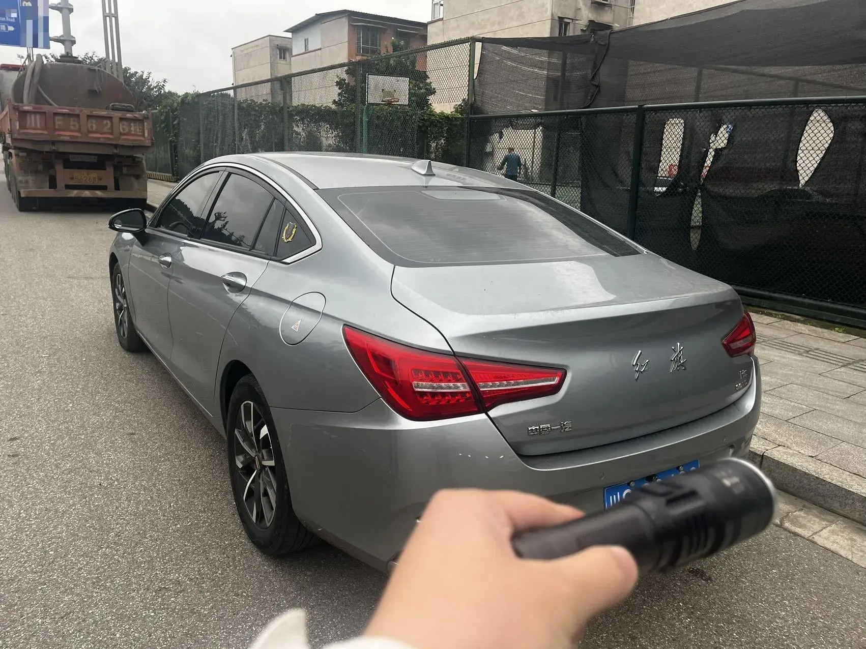 2020 HONGQI H5 thumbnail 4