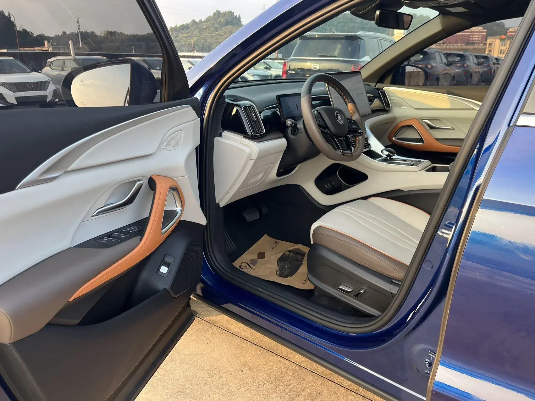 2022 BYD SONG thumbnail 4