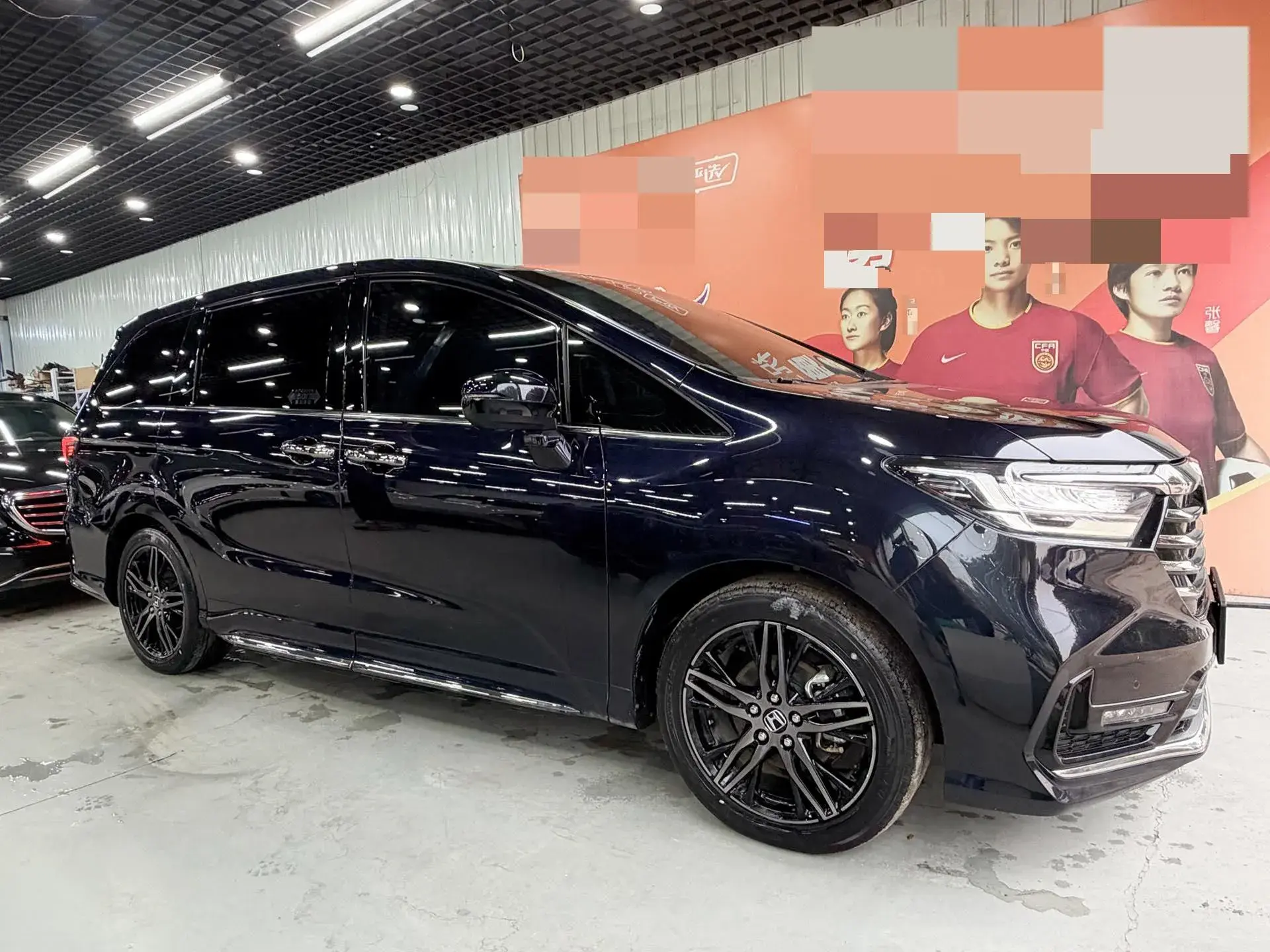 2022 HONDA ODYSSEY thumbnail 3