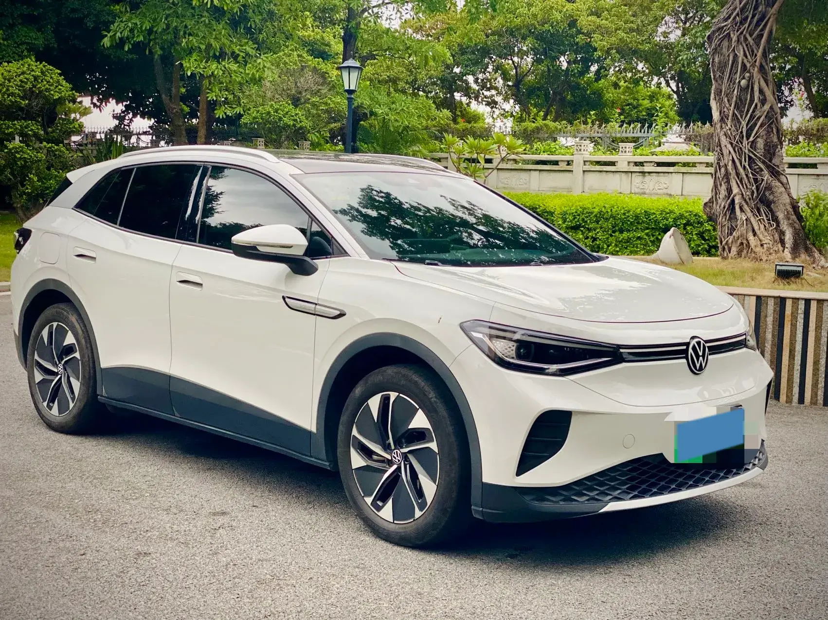 2022 VOLKSWAGEN ID.4 thumbnail 3