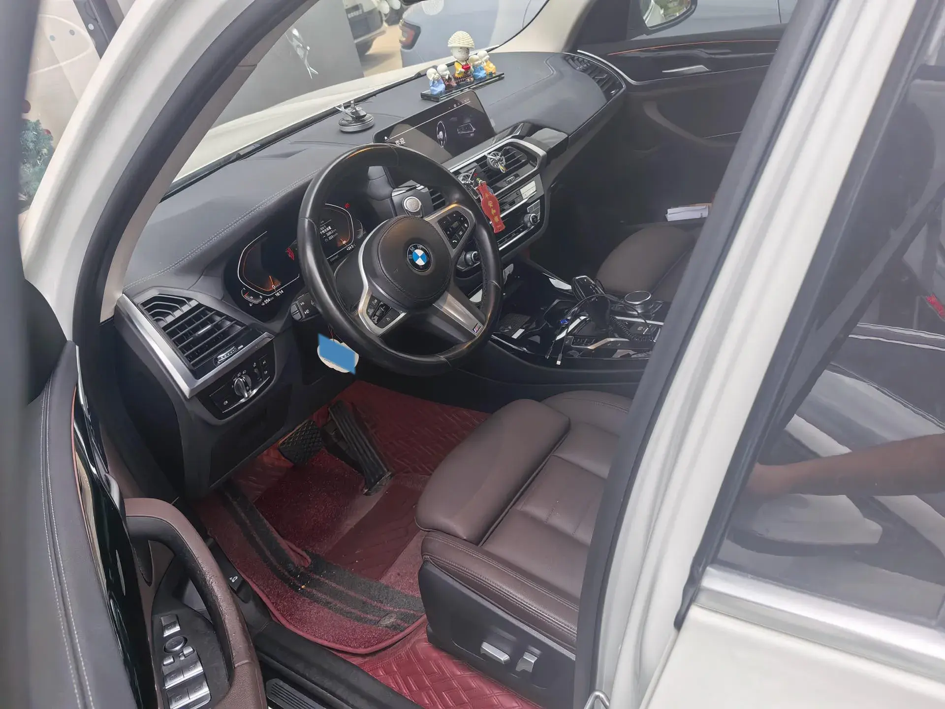 2021 BMW X3 thumbnail 4