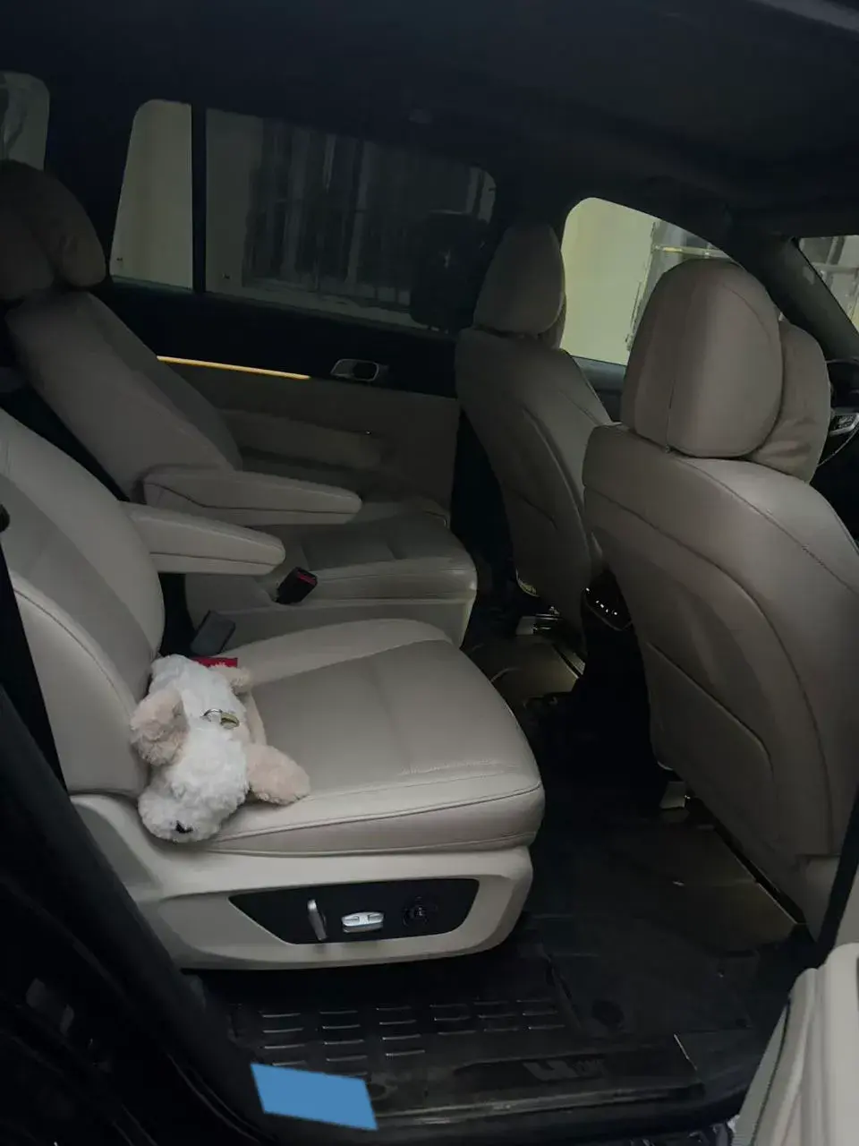 2021 LI ONE thumbnail 4