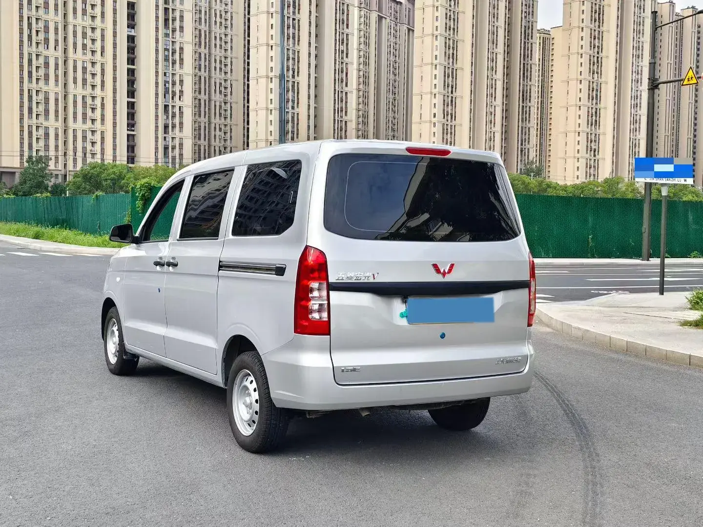 2022 WULING HONGGUANG thumbnail 4