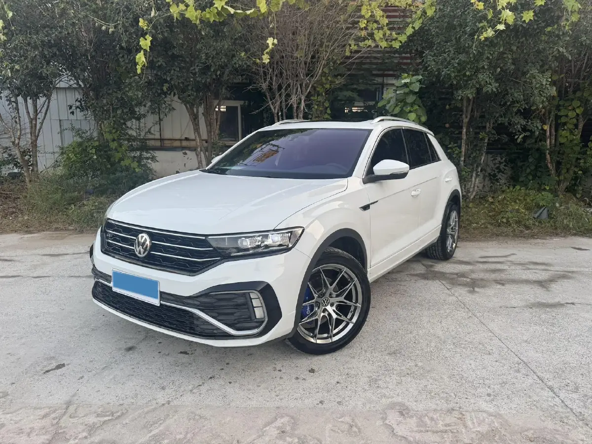 2020 Volkswagen T-Roc 1.4T 150HP L4 7DCT