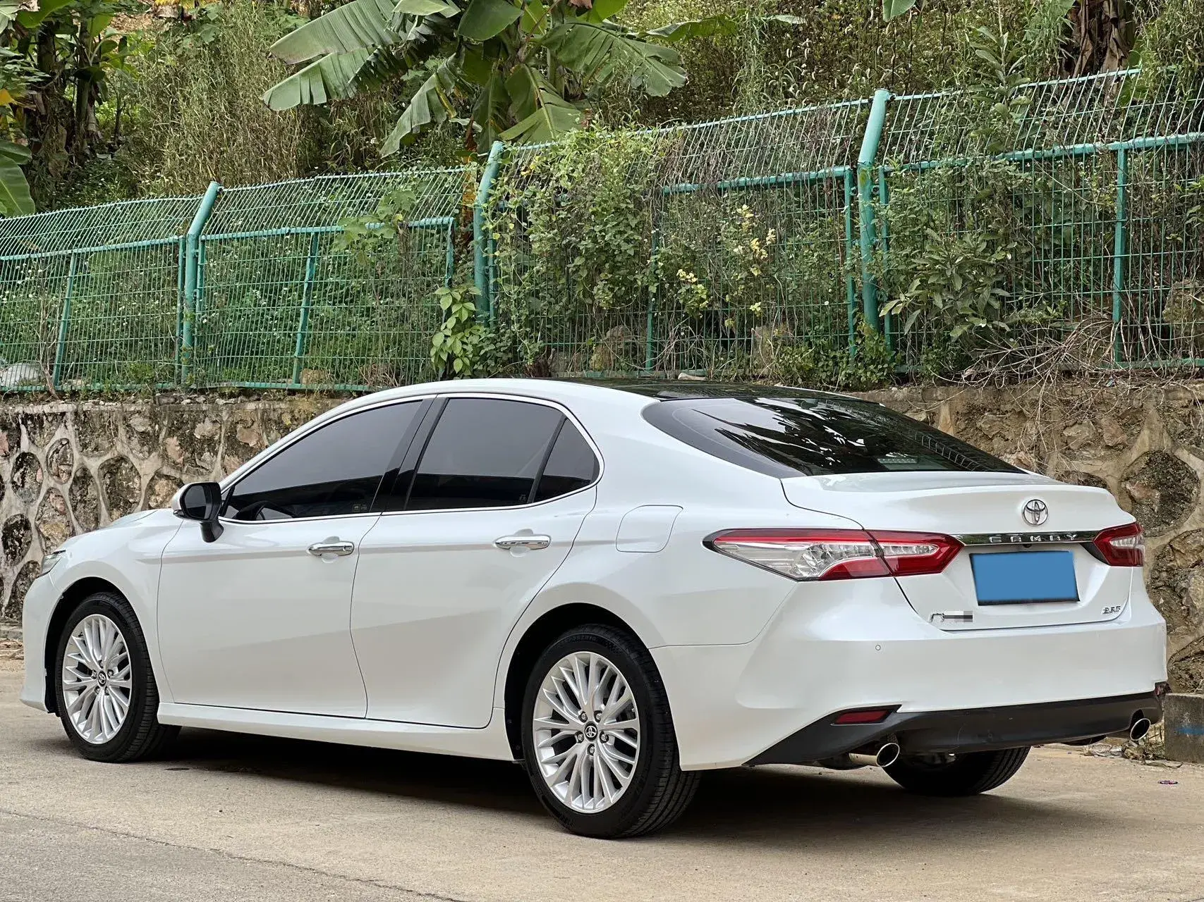 2019 TOYOTA CAMRY thumbnail 4