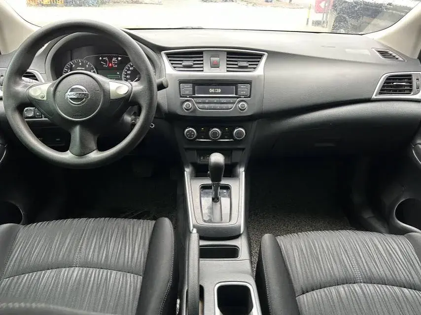 2019 NISSAN SYLPHY thumbnail 4