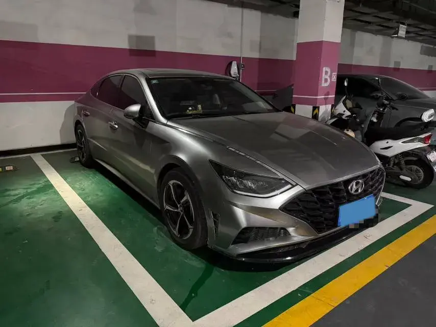 2020 HYUNDAI SONATA thumbnail 2