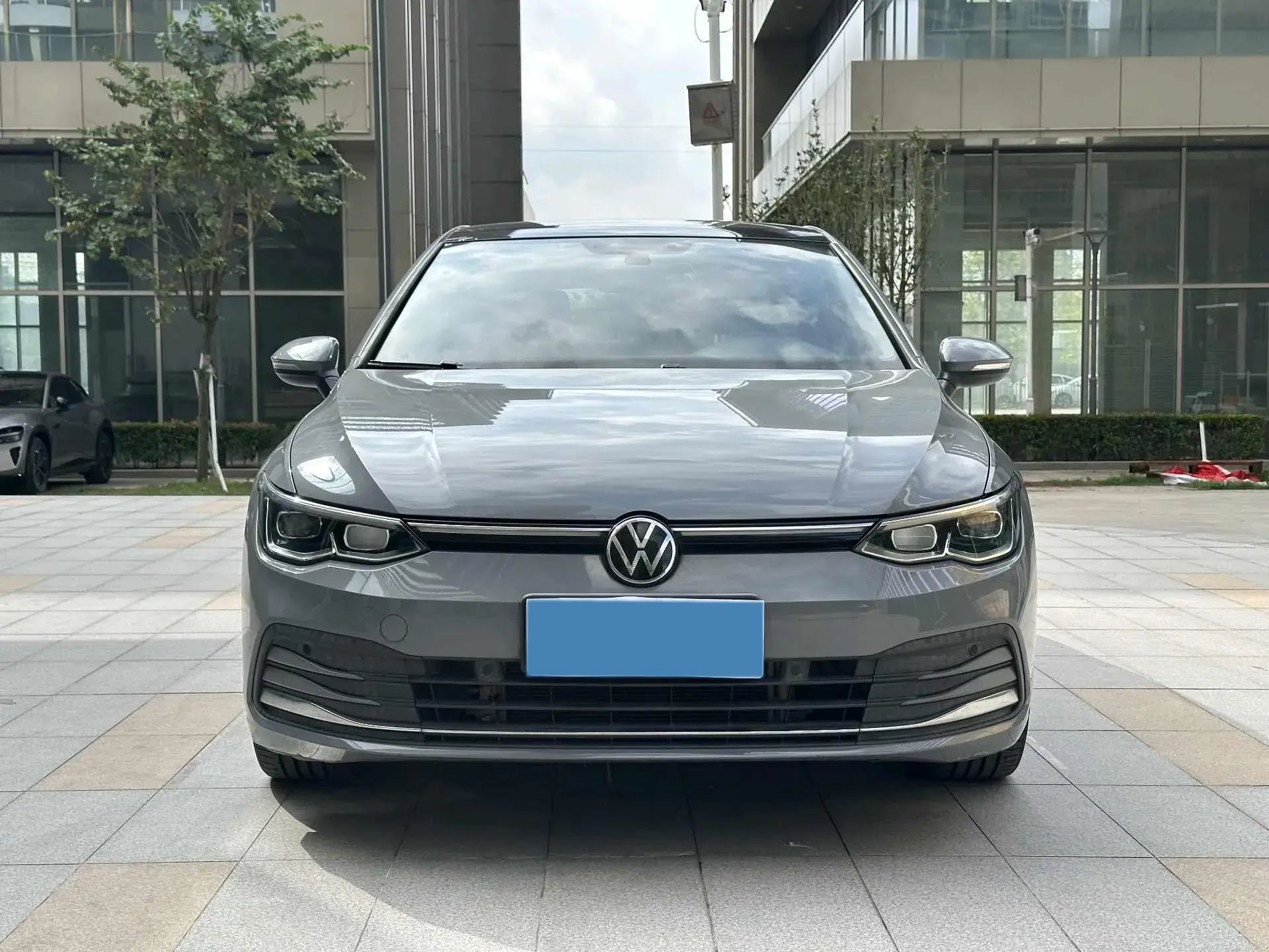 2021 VOLKSWAGEN GOLF thumbnail 2
