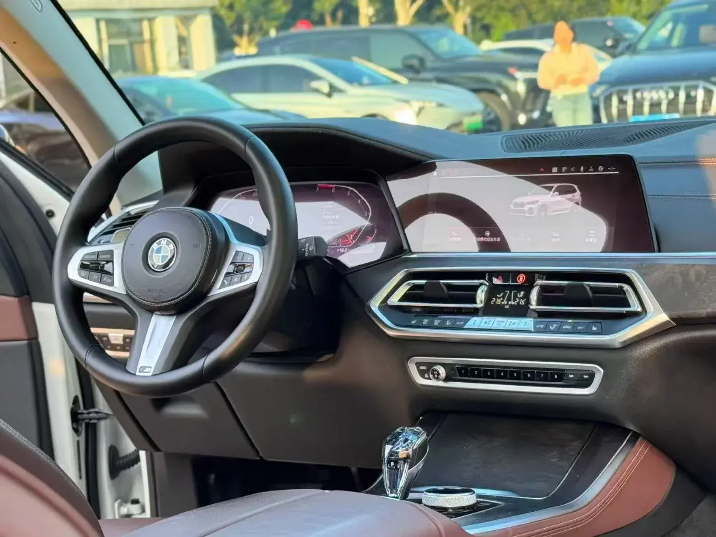 2020 BMW X5 thumbnail 4