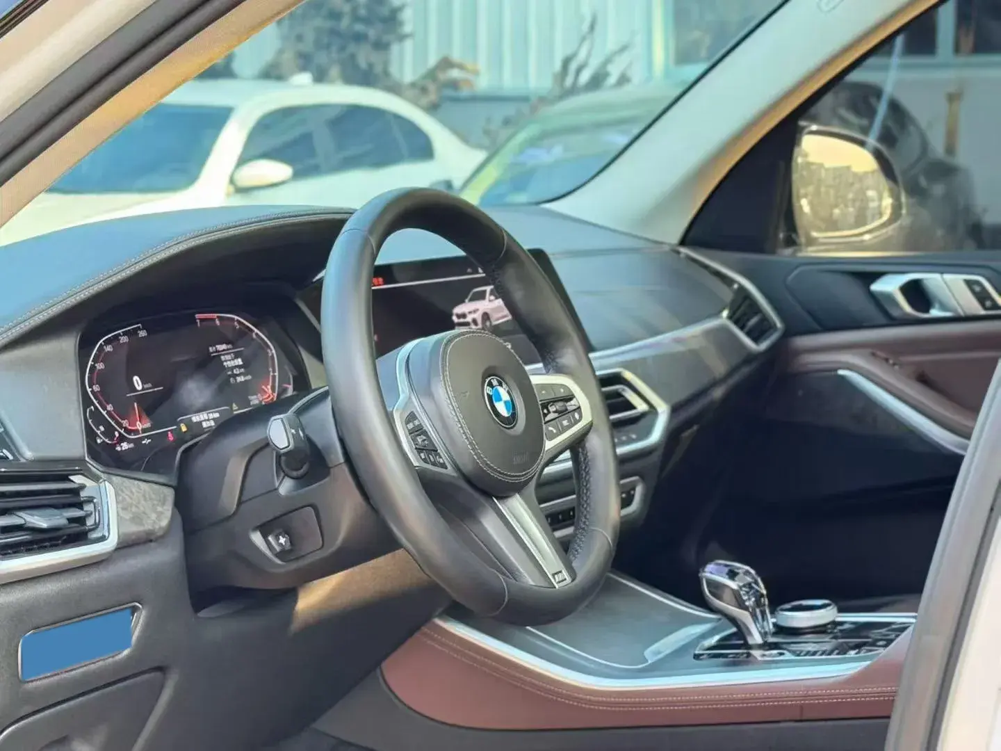 2020 BMW X5 thumbnail 3