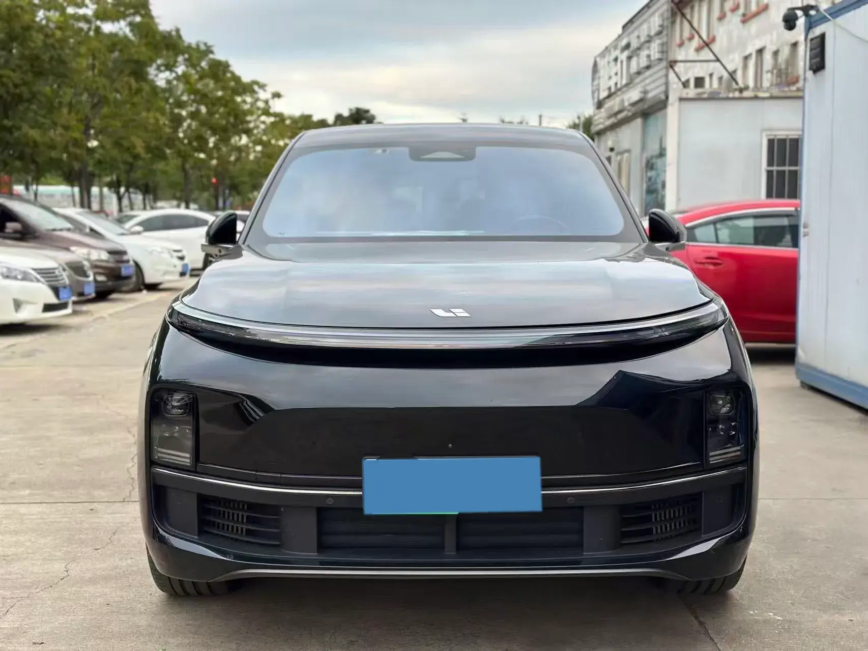 2023 LI L9 thumbnail 2